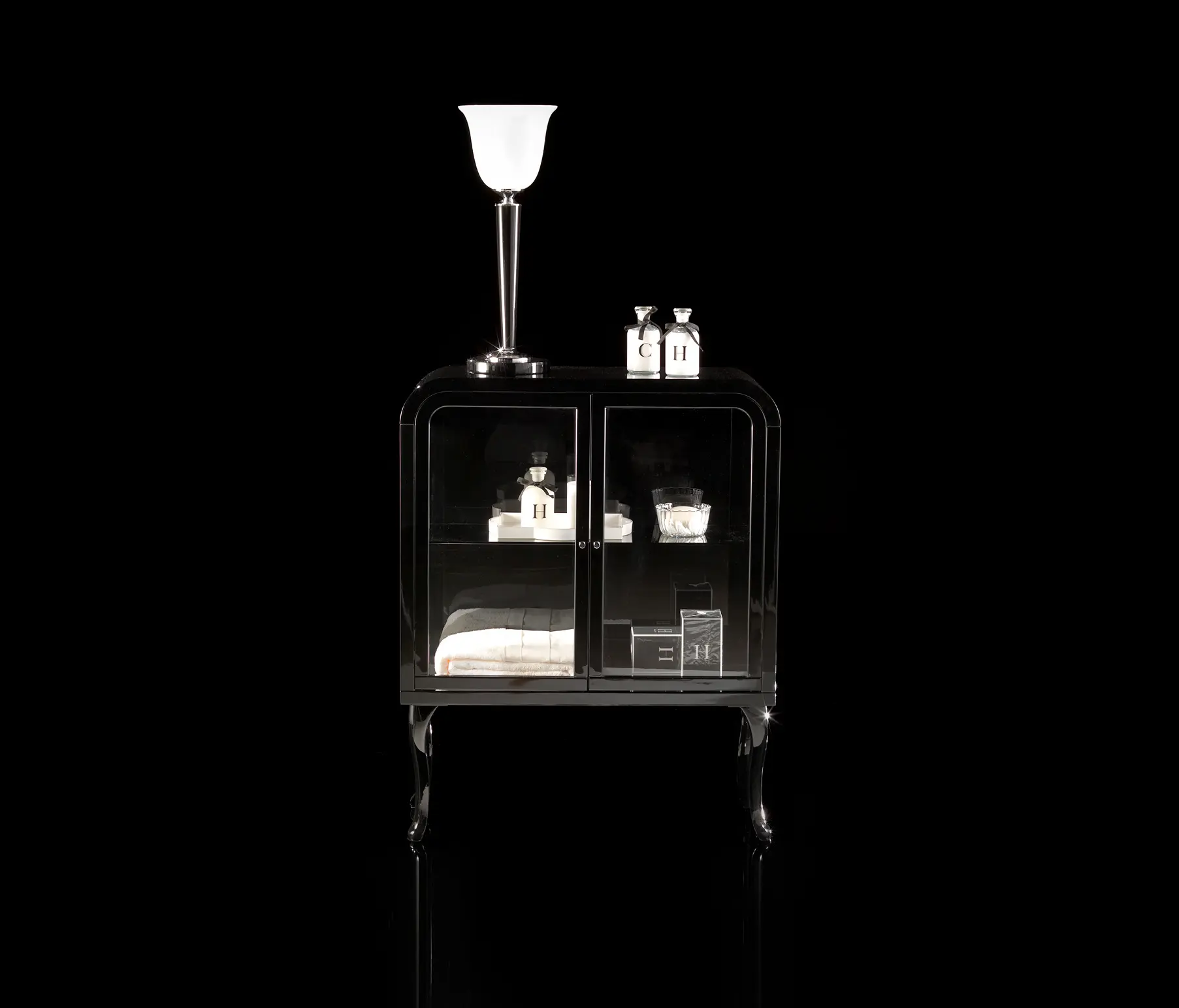 Devon&Devon - Dancer 3 Cabinet
