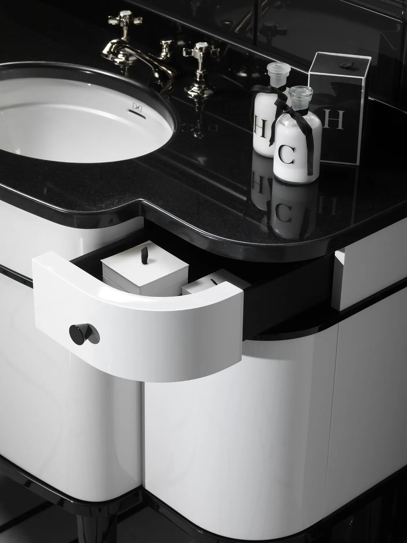 Devon&Devon - Music Vanity Unit