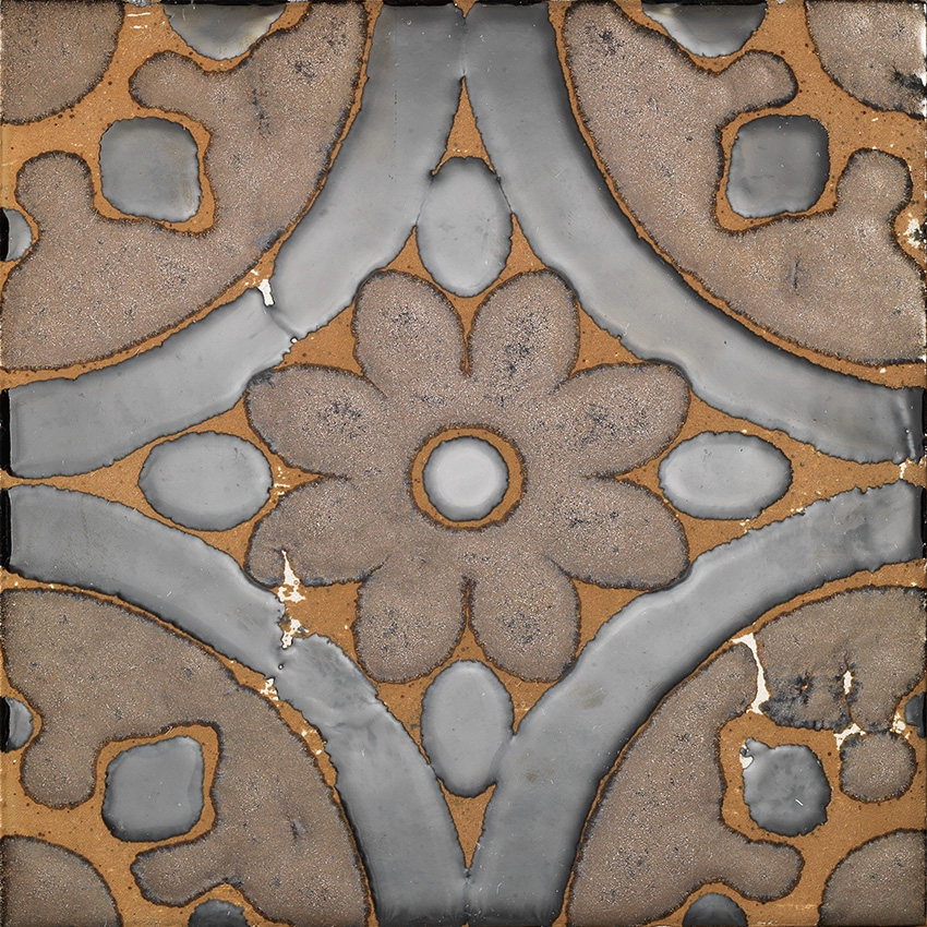 Flora Tiles | Petunia Brown Garden