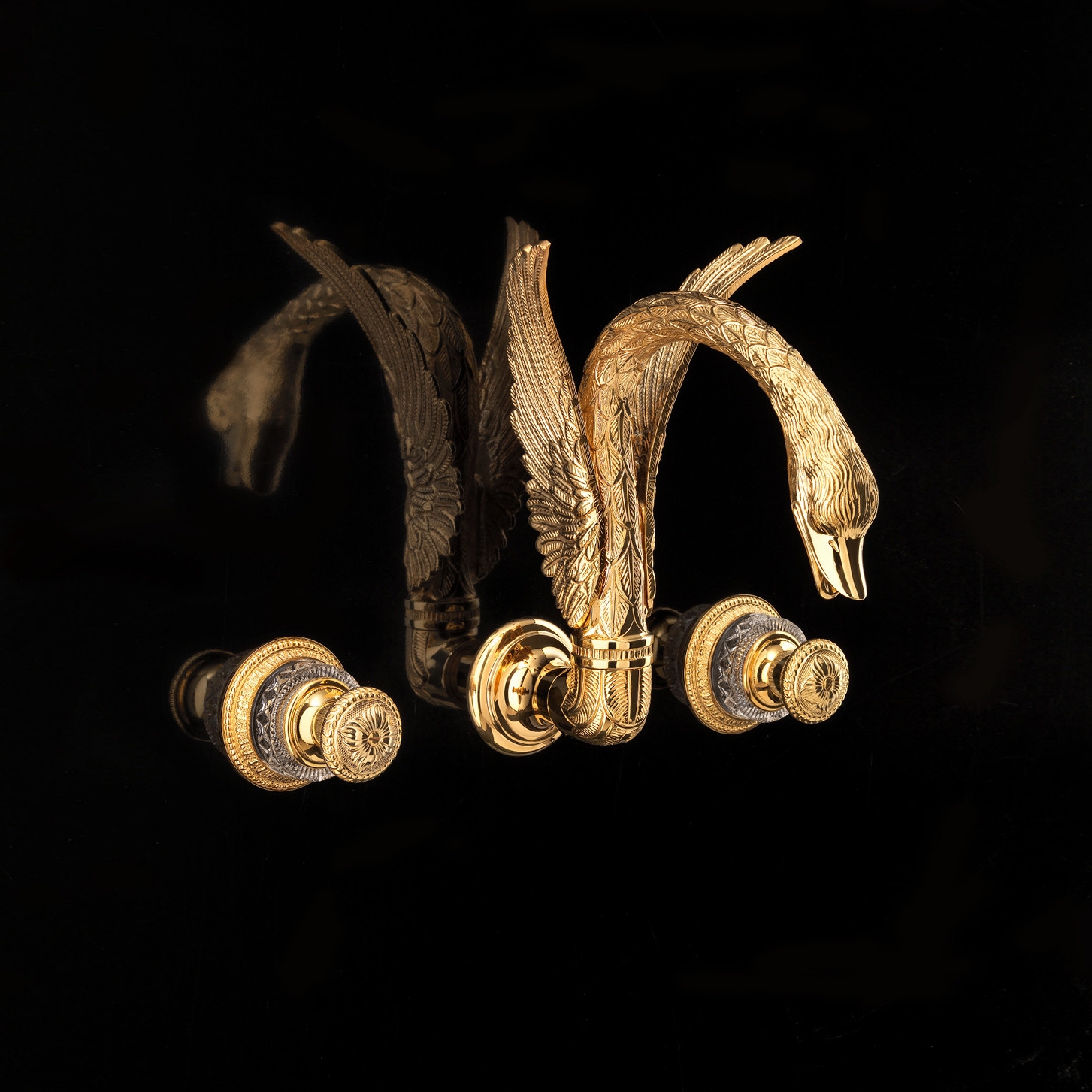Mostrar el producto Griferia lavabo Swan del fabricante Devon&Devon