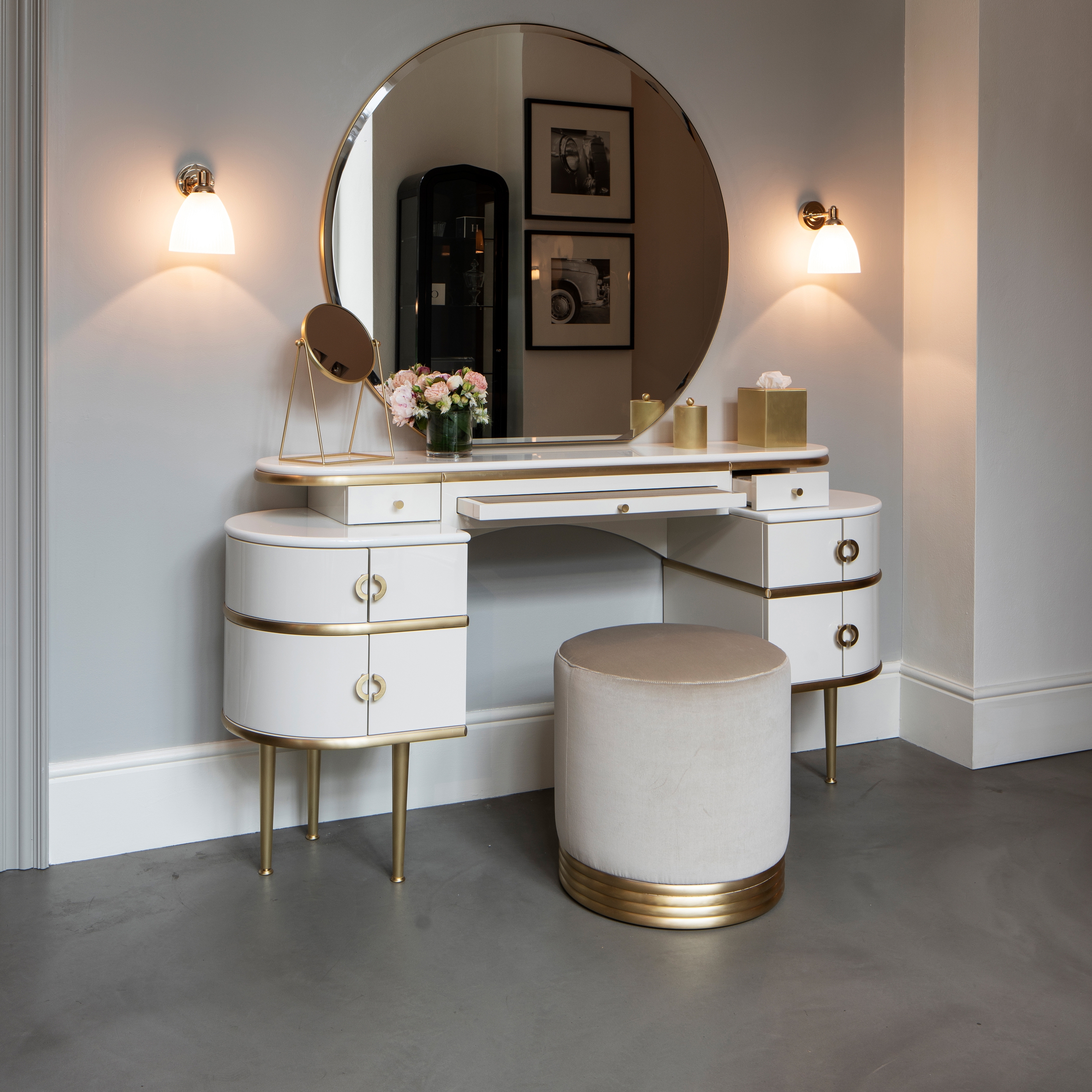 Zelda White Vanity Table