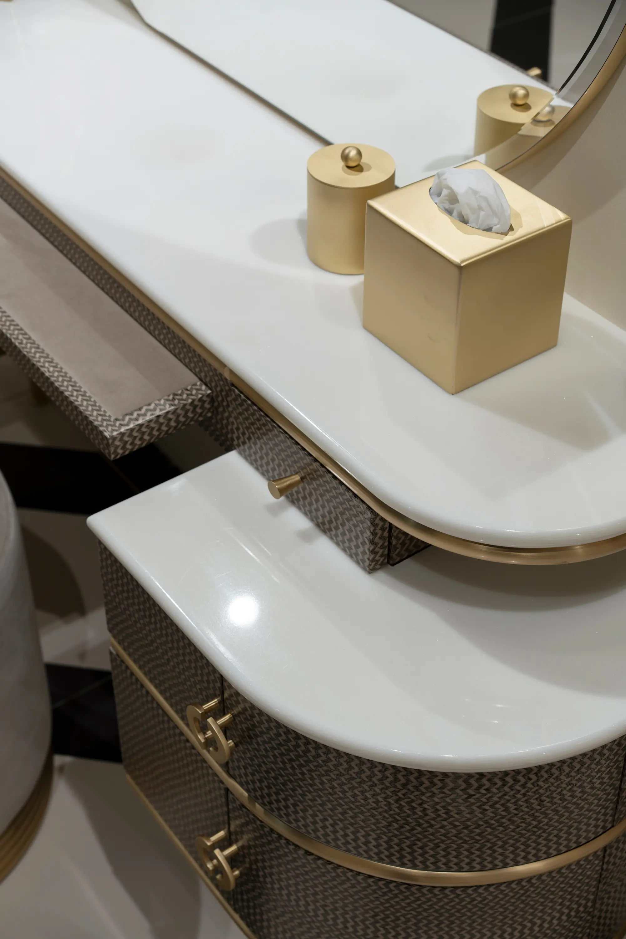 Devon&Devon - Zelda Twill Vanity Table