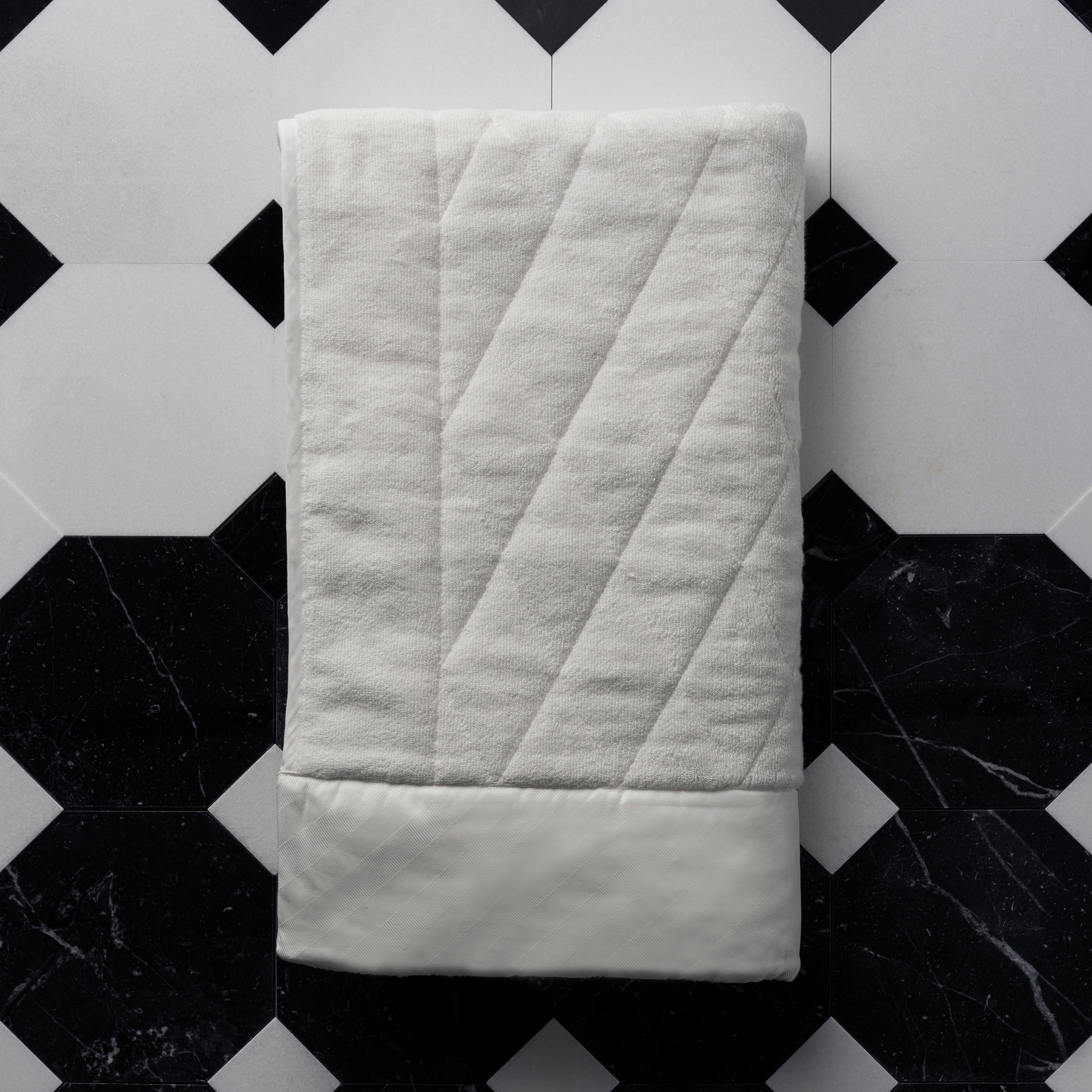 Home Boutique | Plush bath mat