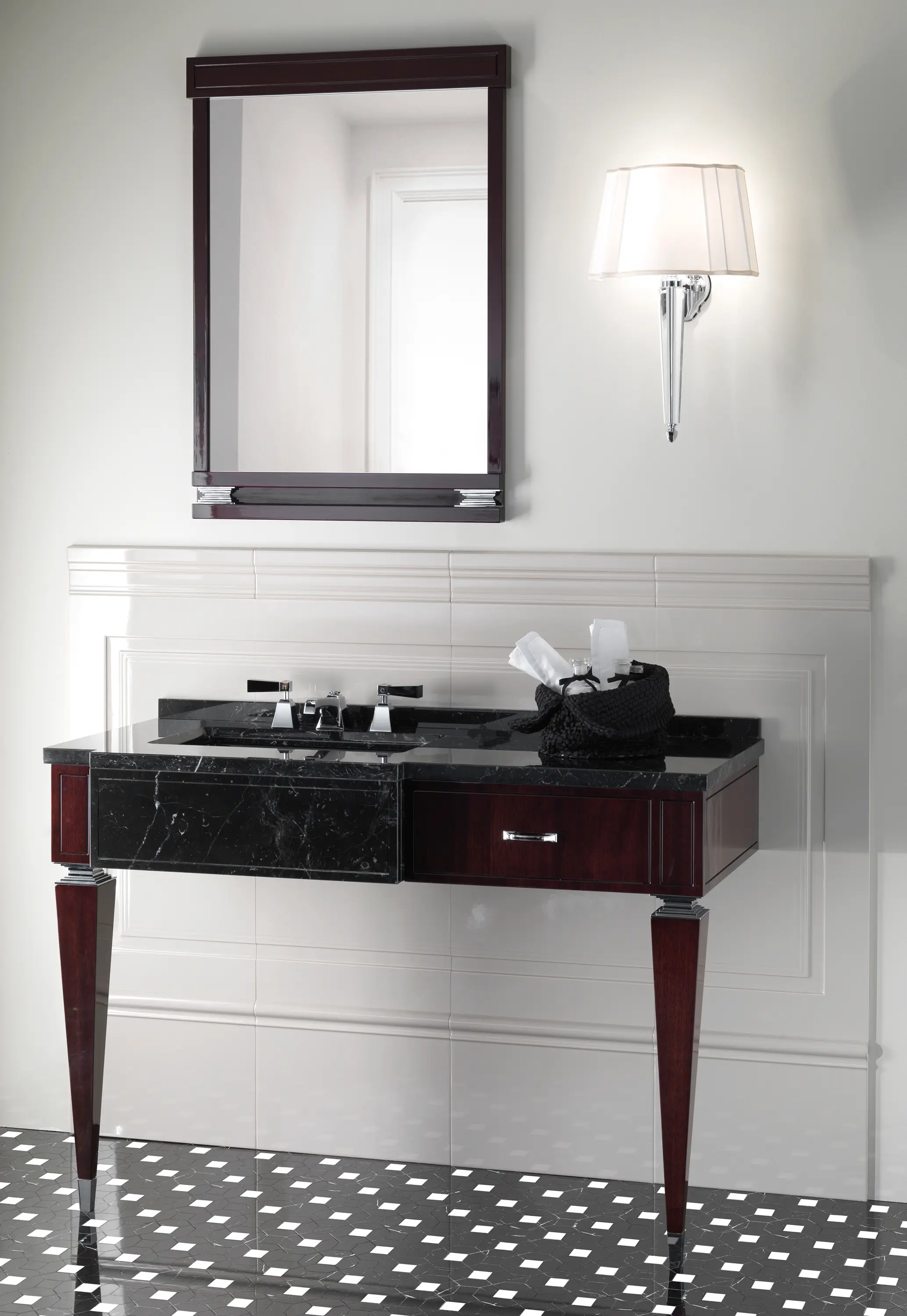 Devon&Devon - Bentley Mirror