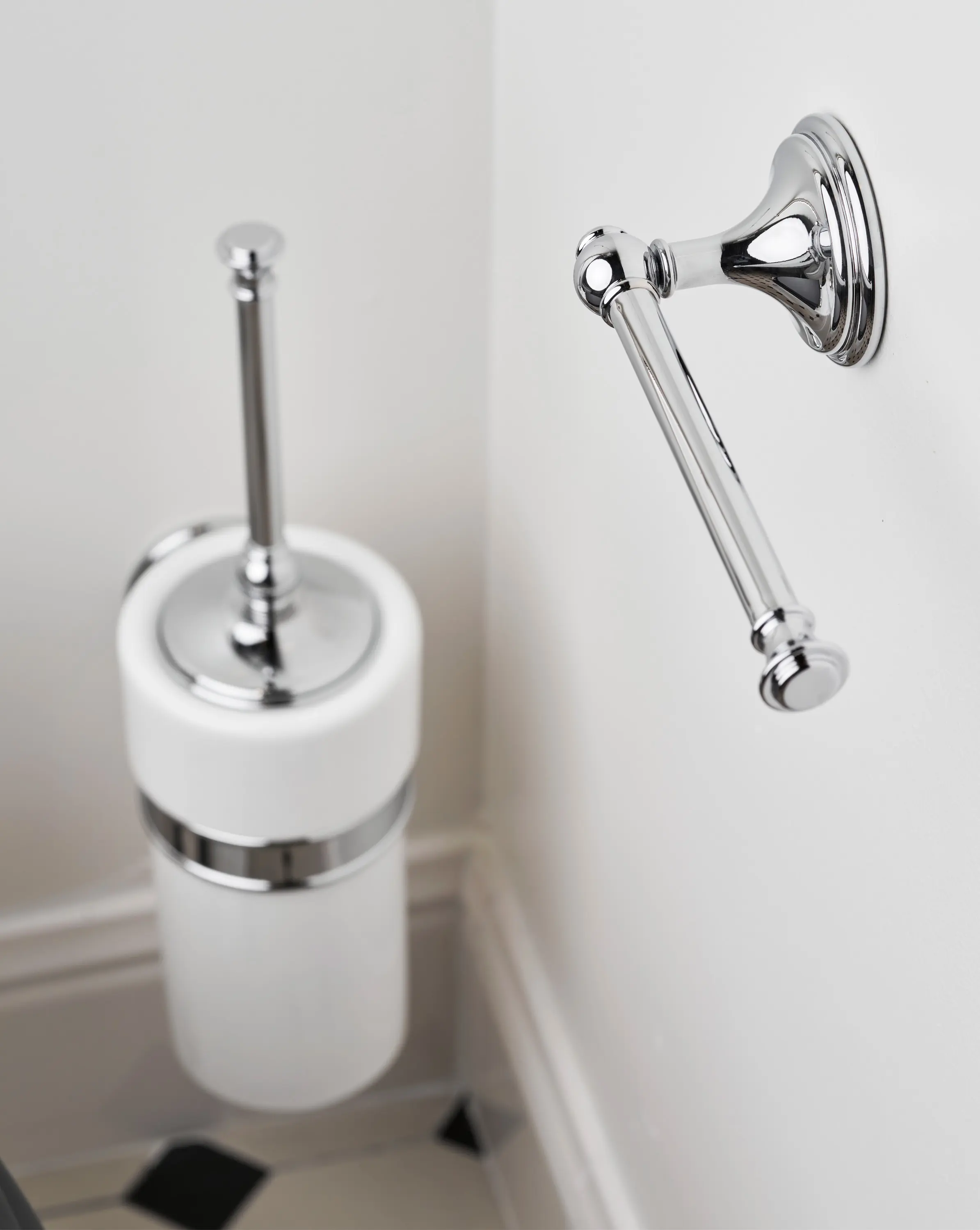Devon&Devon - Kalos Toilet roll holder
