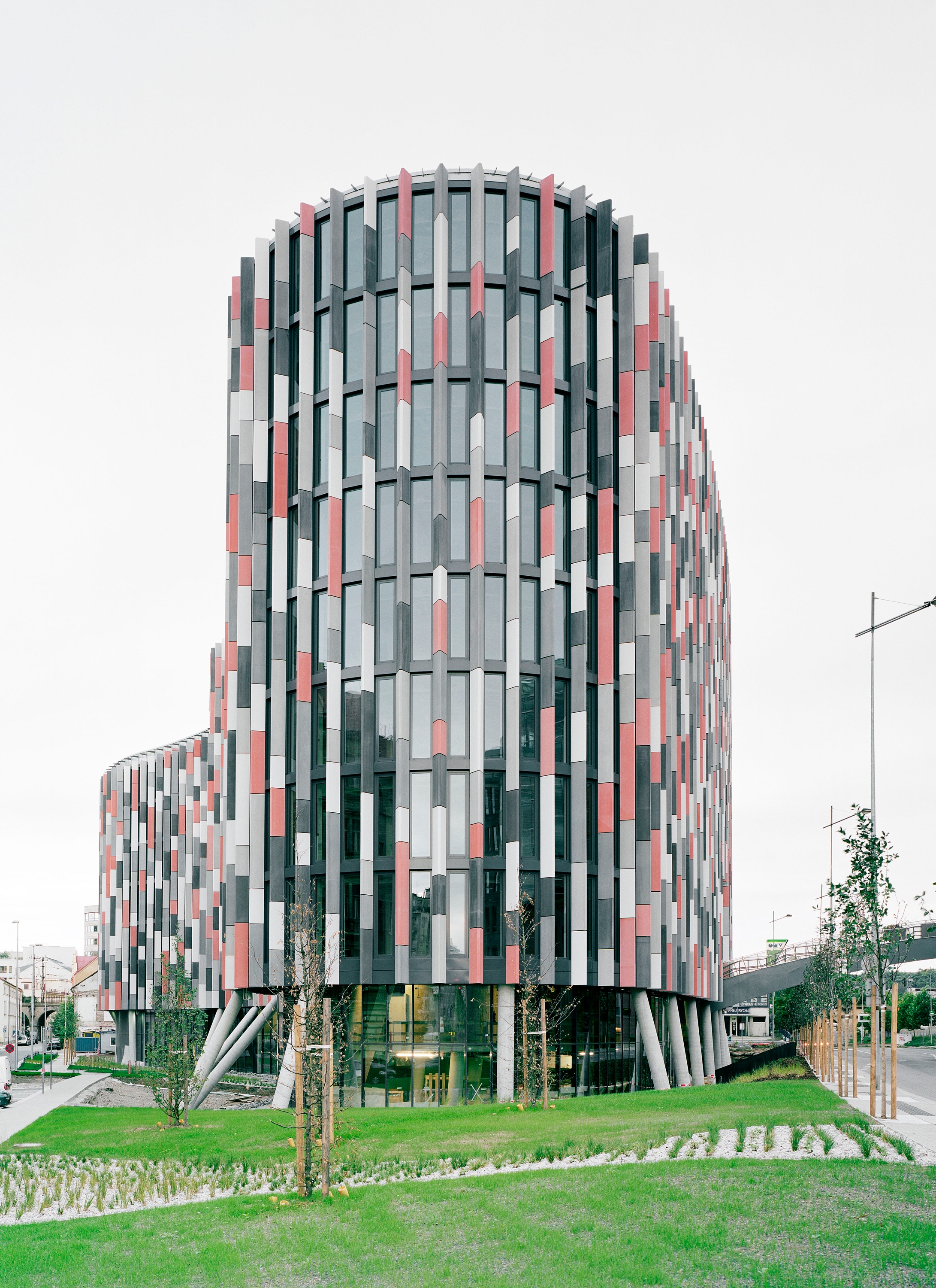 Display product concrete skin | Main Point Karlin Office Building Czech Republic from manufacturer Rieder