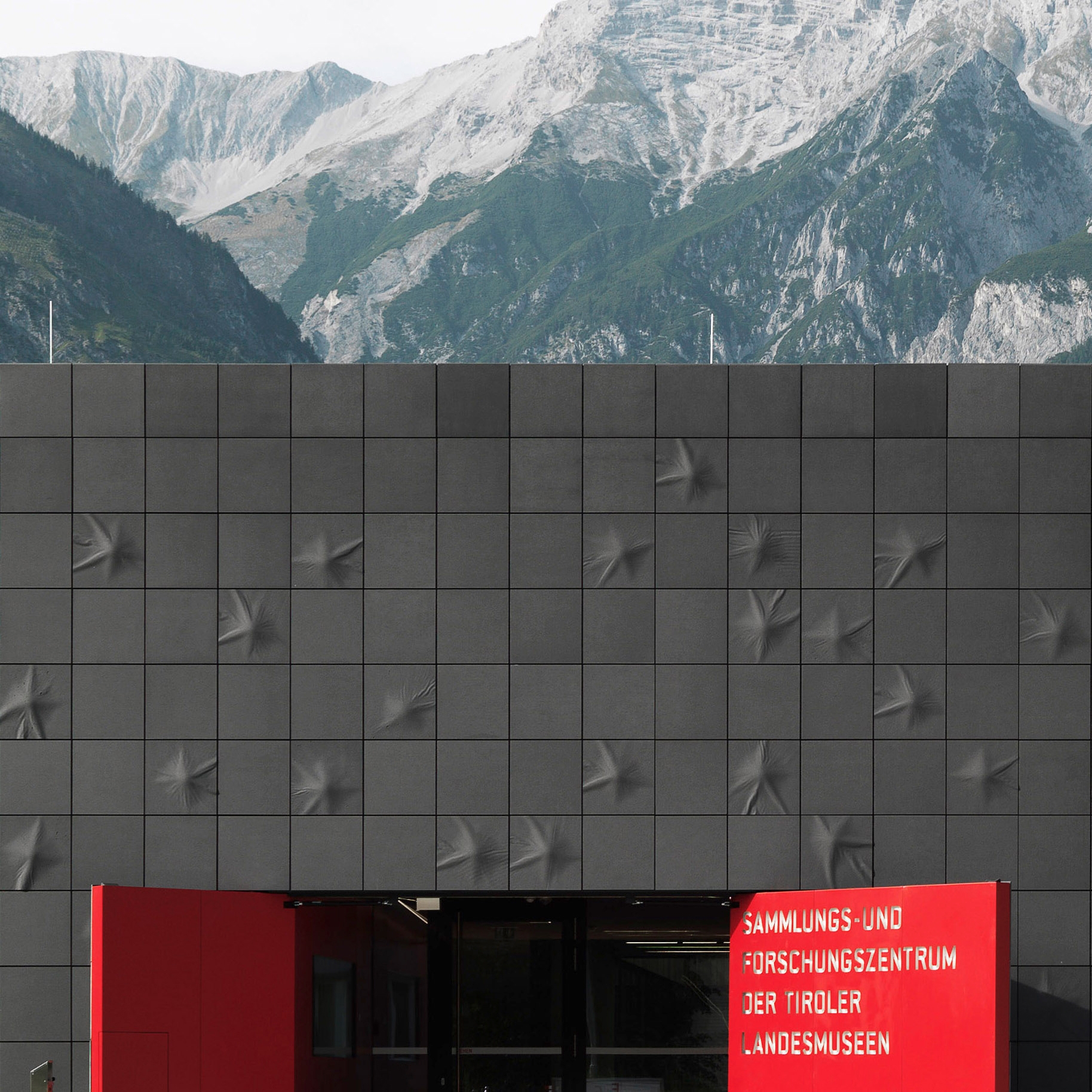 Display product concrete skin | Research and collection center Hall from manufacturer Rieder