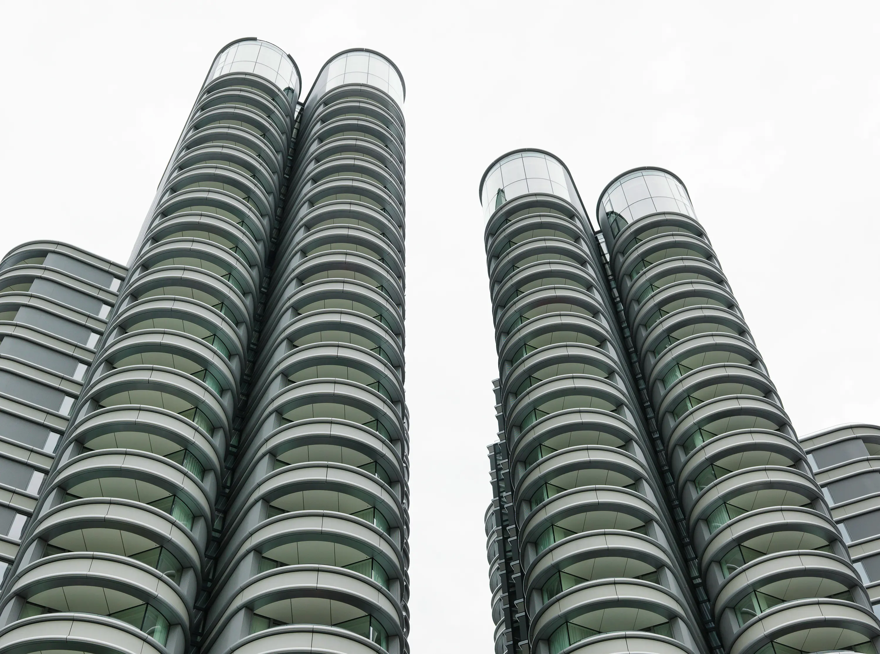 gallery-slide-0