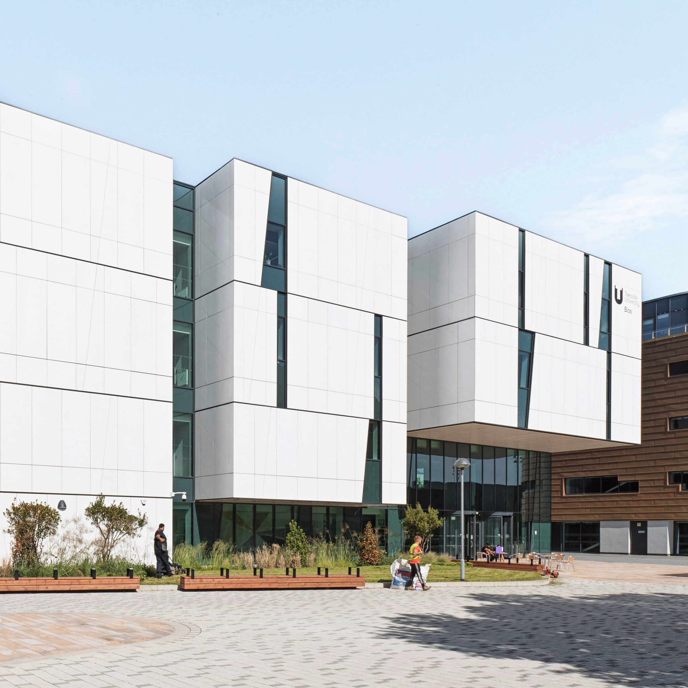 Mostra il prodotto concrete skin | BIOS Teeside University del produttore Rieder
