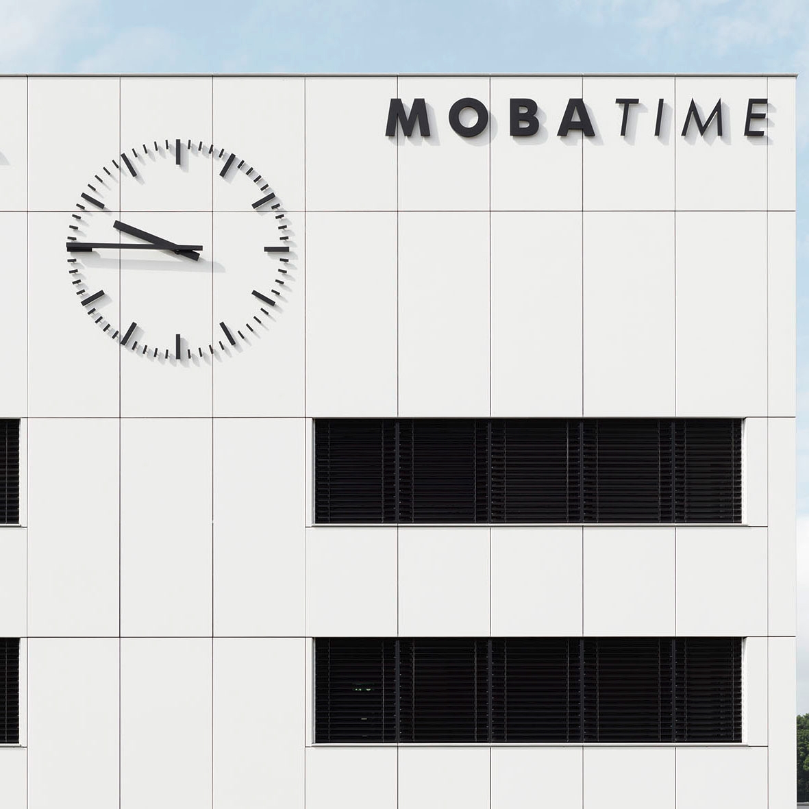 Mostra il prodotto concrete skin | Mobatime del produttore Rieder