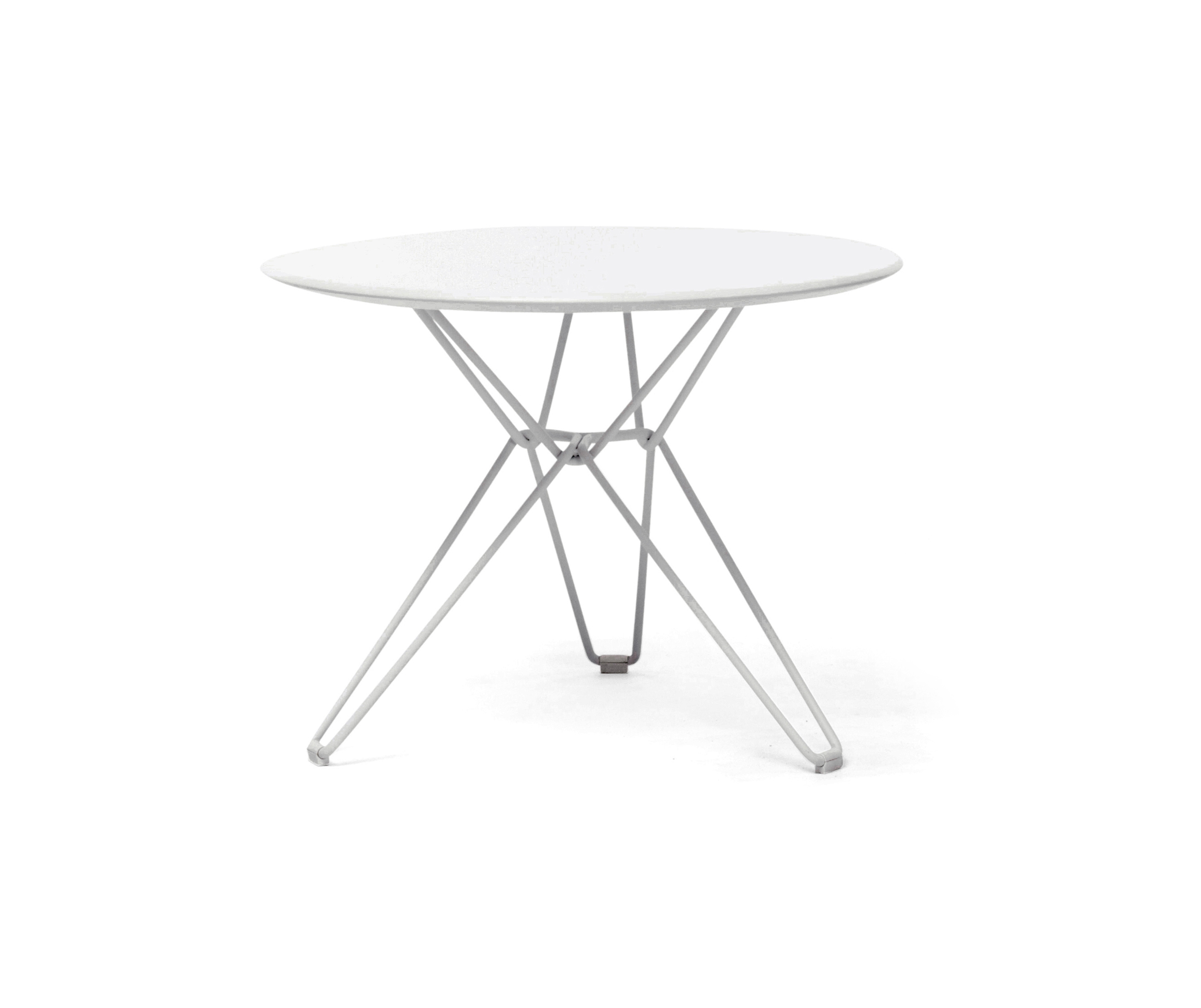 Display product Tio Circular Low Table Laminate from manufacturer Massproductions