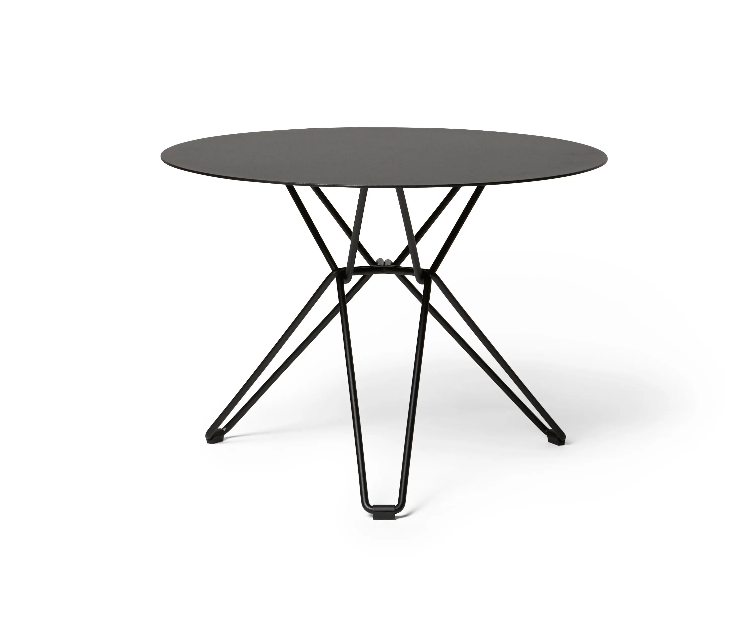 Massproductions - Tio Dining Table D60