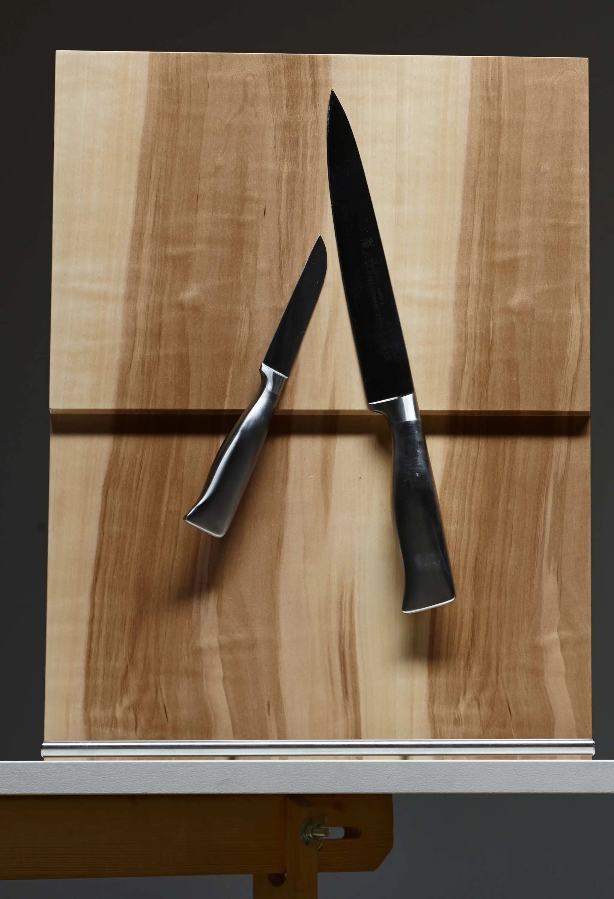 Sarah Maier - Knive Board KB 3