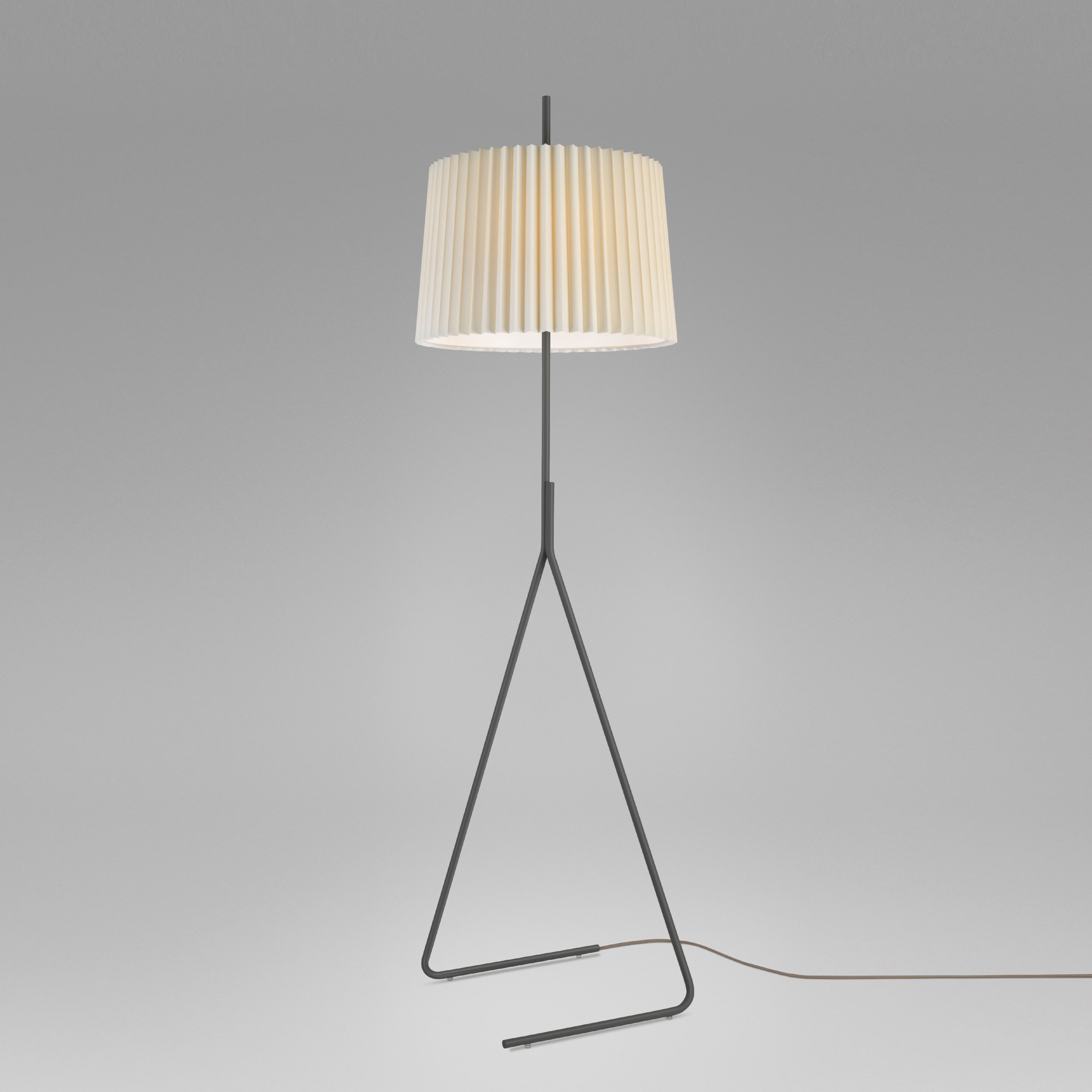 Display product Fliegenbein Floor Lamp from manufacturer Kalmar