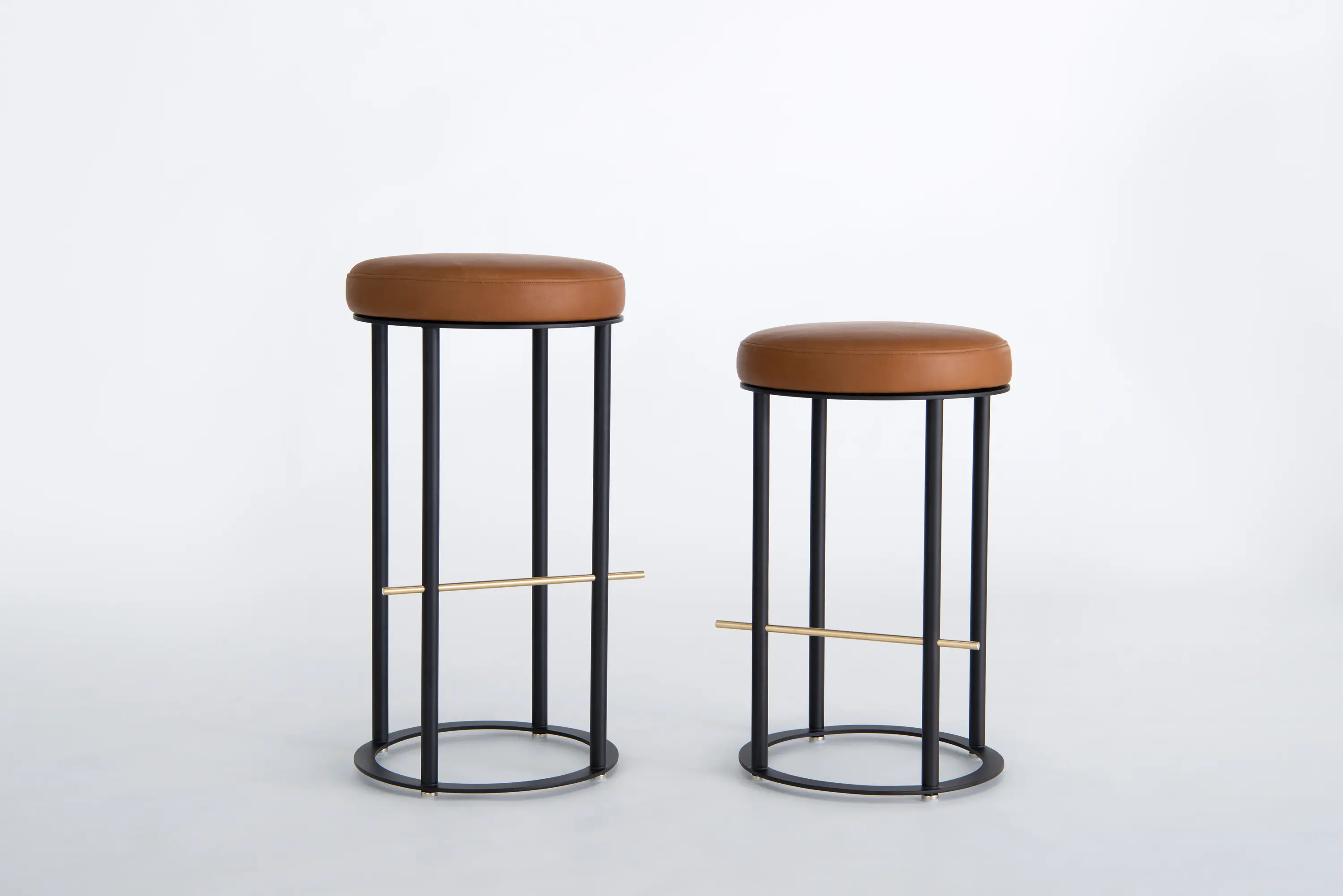 Phase Design - Icon Dining Table