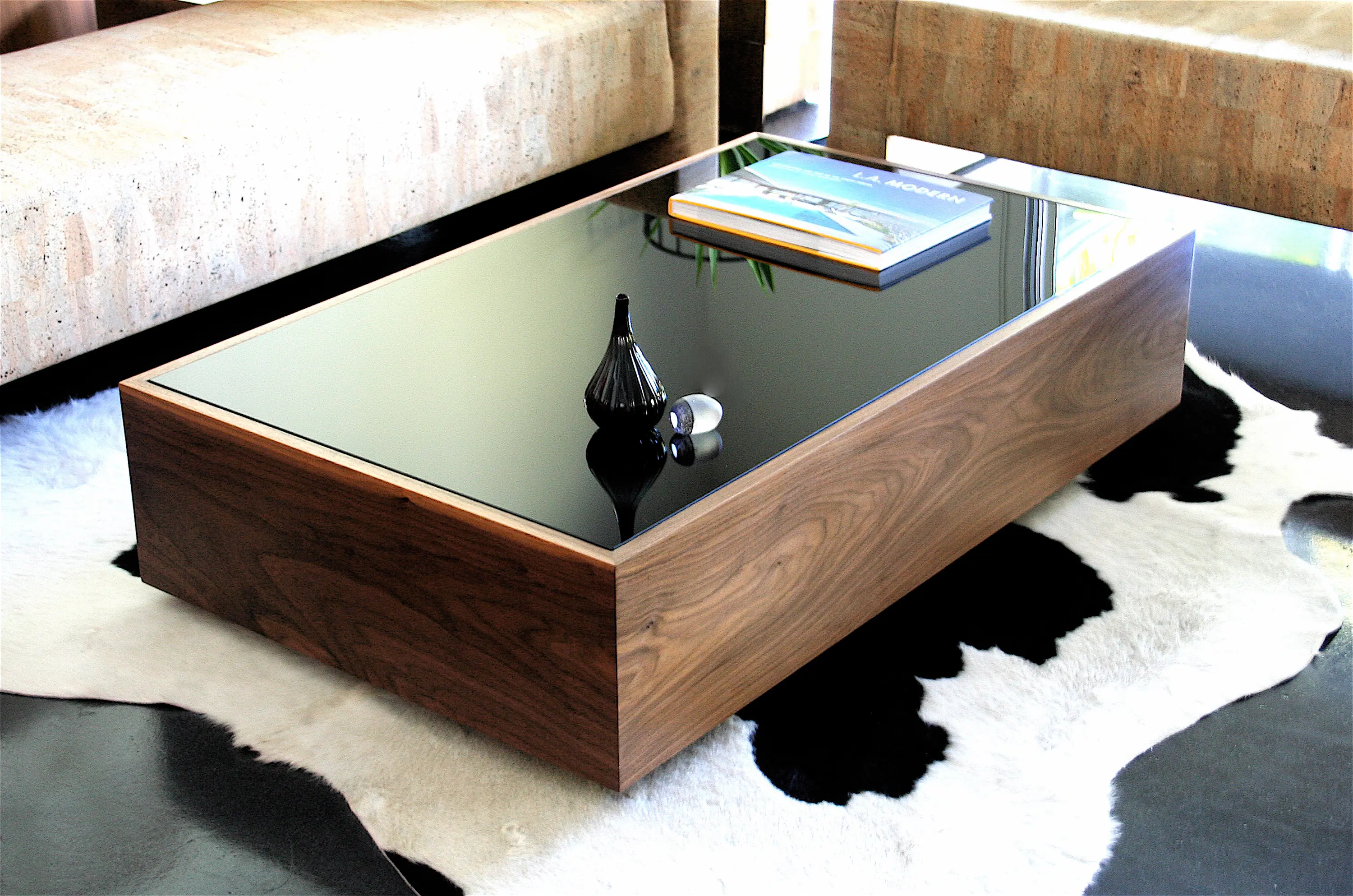 Phase Design - Narcissist Table