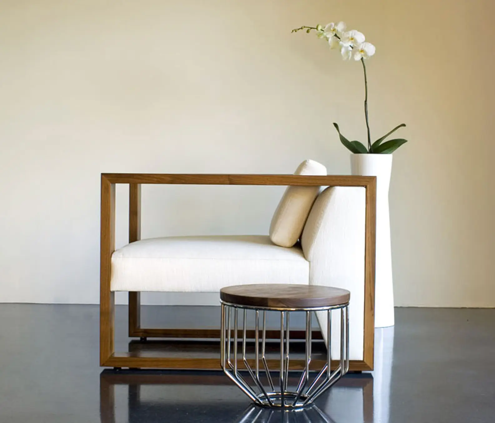 Phase Design - Maxell Chair