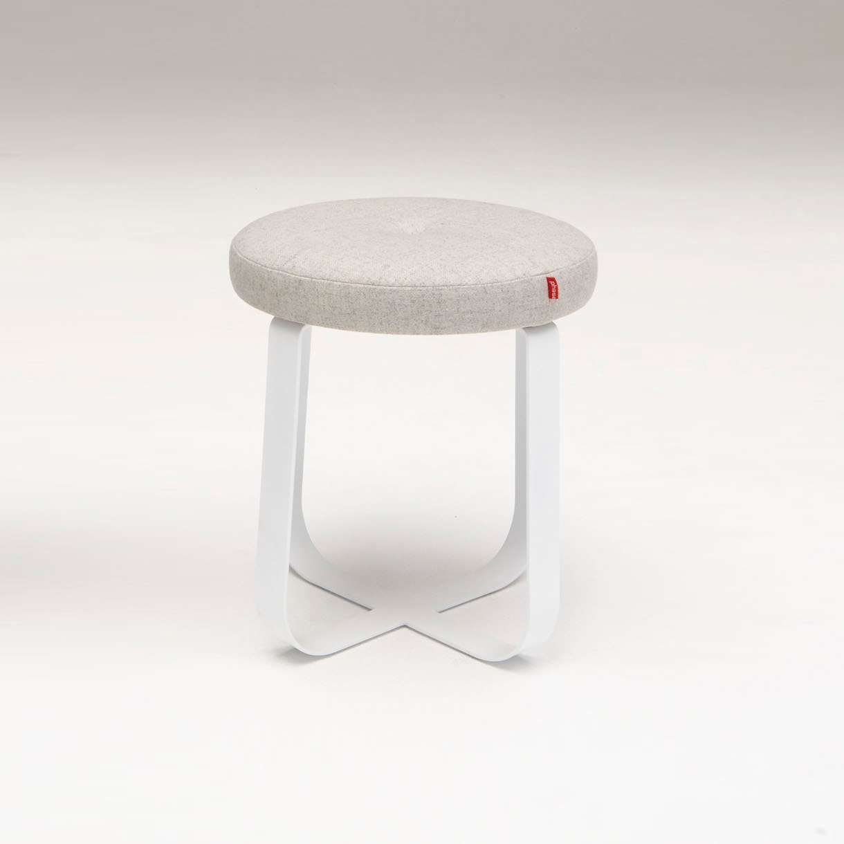 Produkt Primi Low Stool des Herstellers Phase Design anzeigen