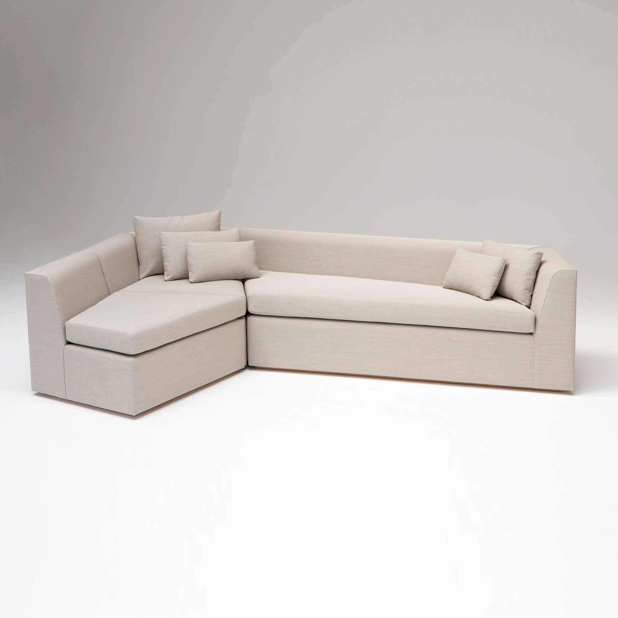 Display product Pangaea Sectional from manufacturer Phase Design