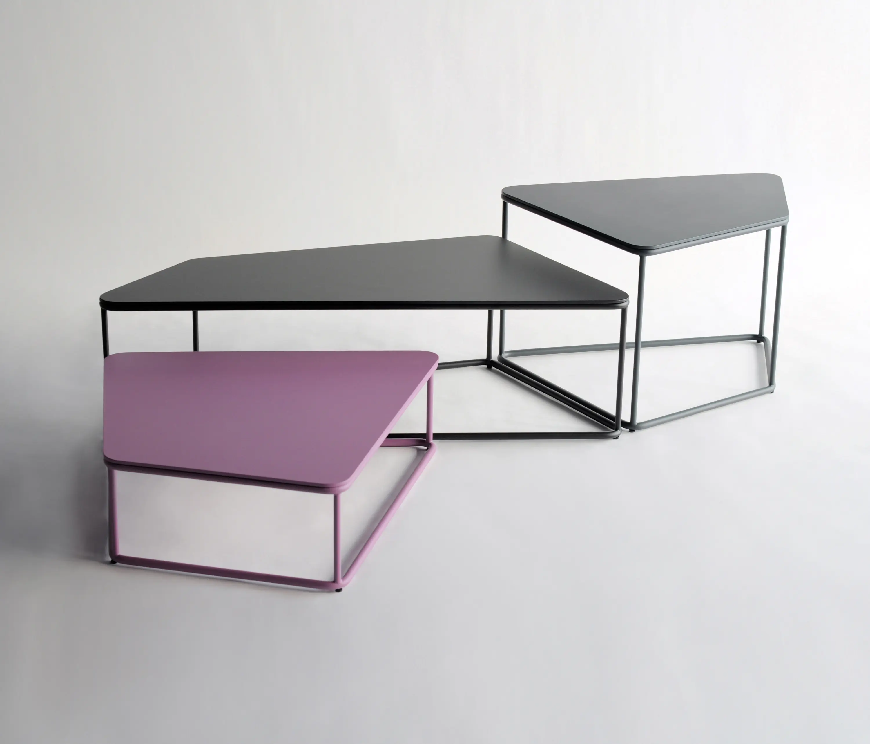 Phase Design - Pangaea Tables