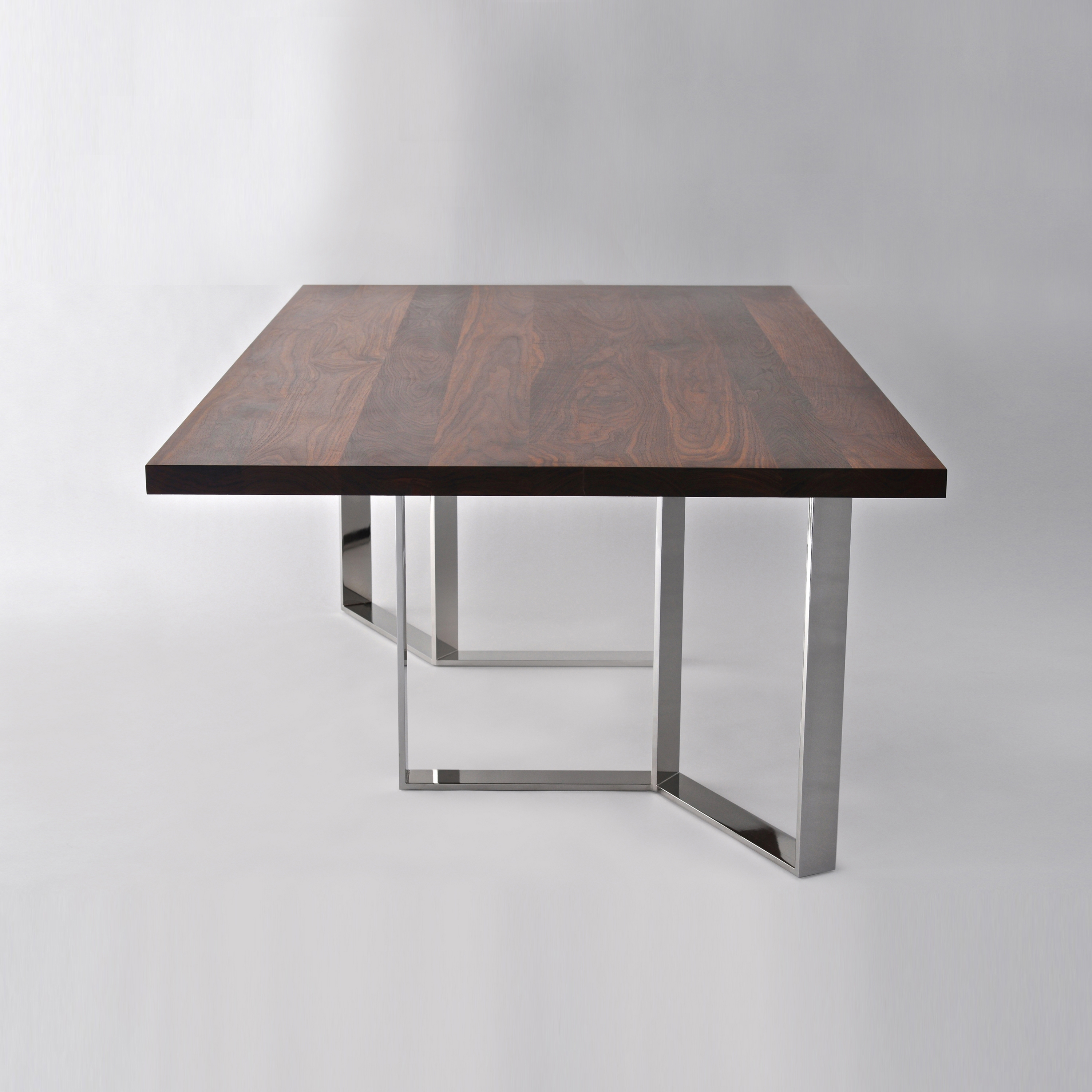 Produkt Roundhouse Table des Herstellers Phase Design anzeigen