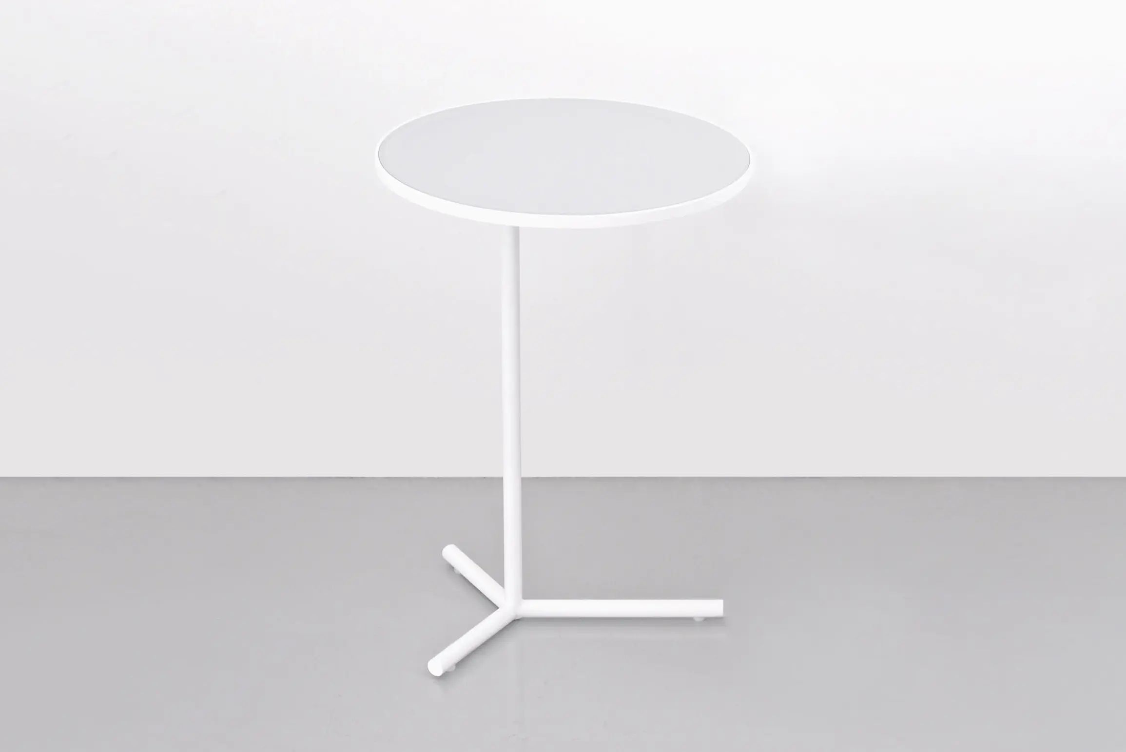 Phase Design - Downtown Table