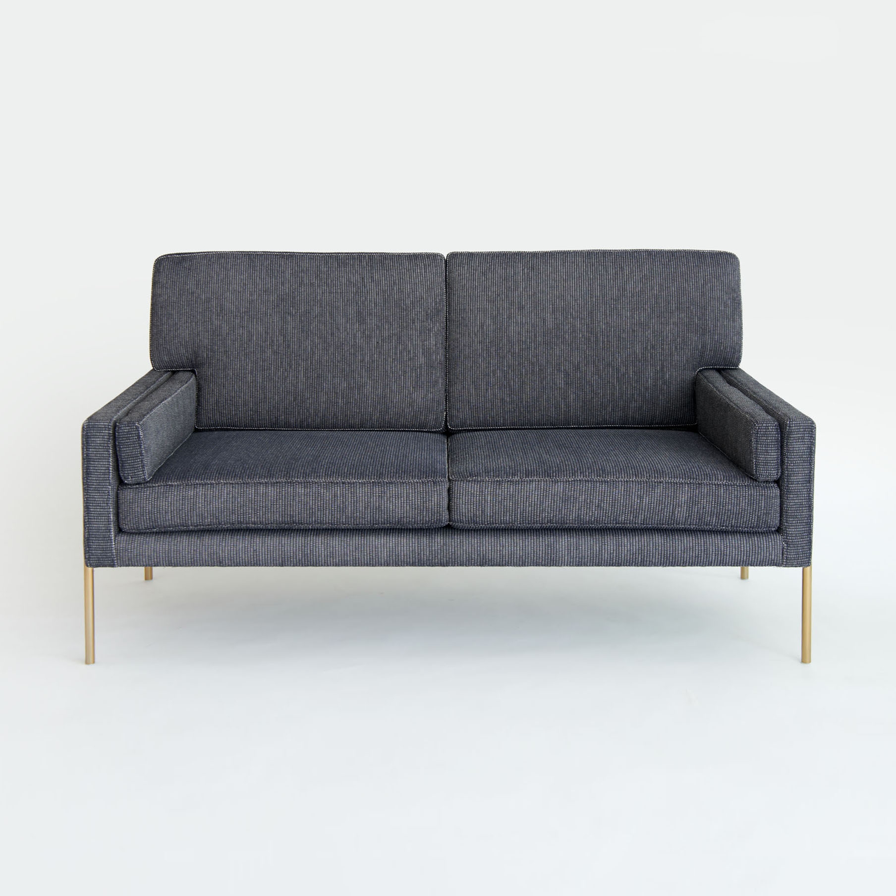 Mostra il prodotto Trolley Loveseat del produttore Phase Design