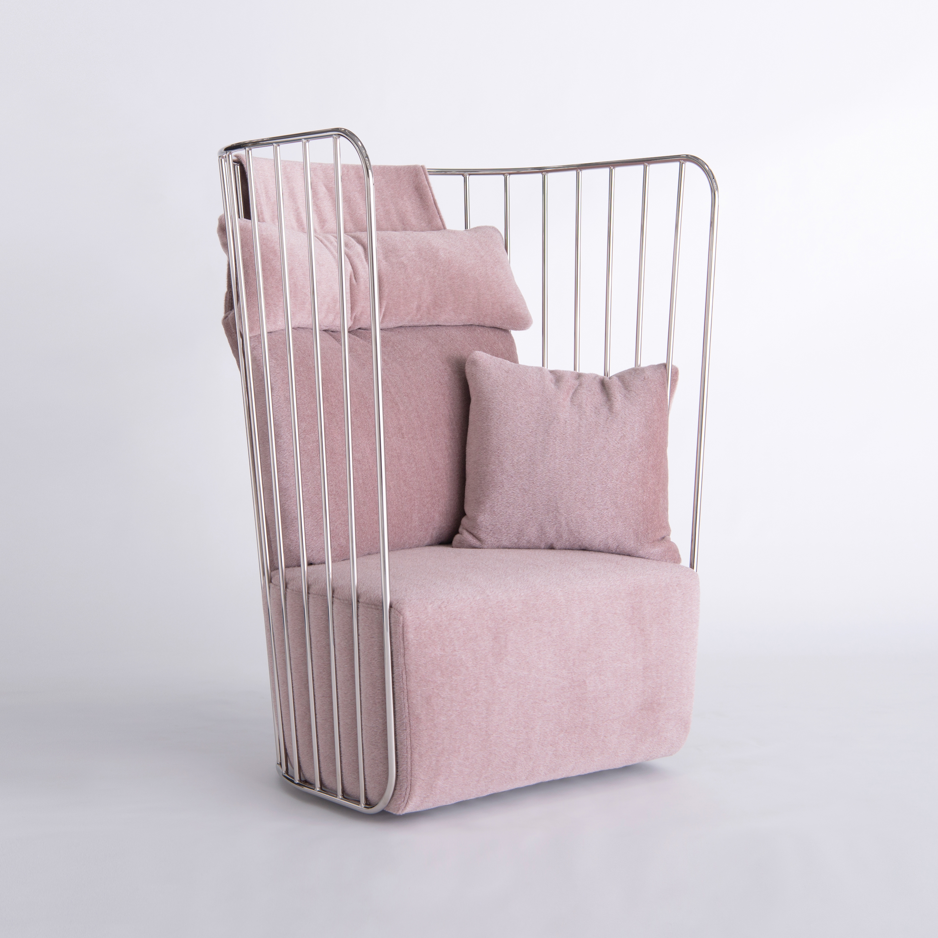 Display product Bride's Veil Chair High Back from manufacturer Phase Design