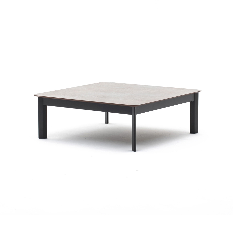 Display product System coffee table from manufacturer Varaschin