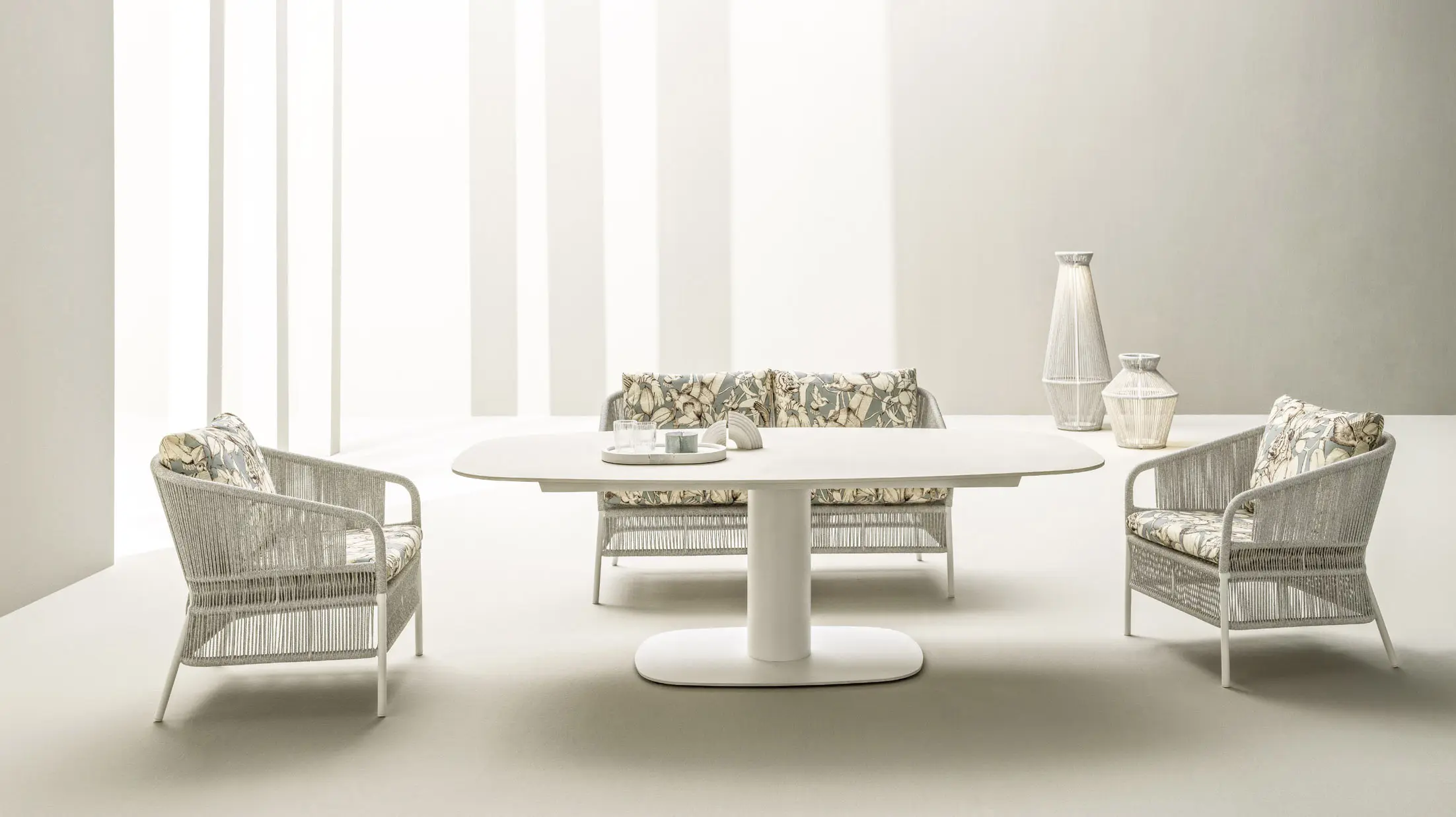 Varaschin - Big fixed low table