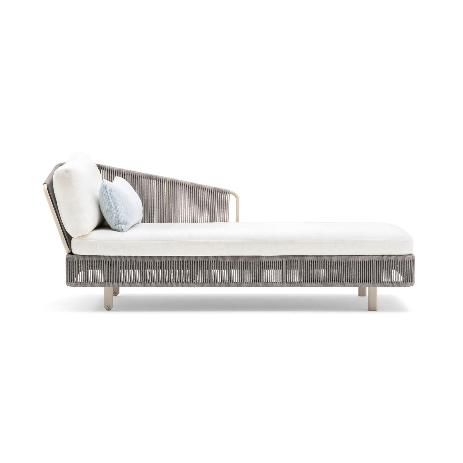 Display product Tibidabo dormeuse from manufacturer Varaschin