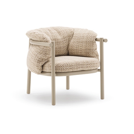 Display product Allegra armchair from manufacturer Varaschin