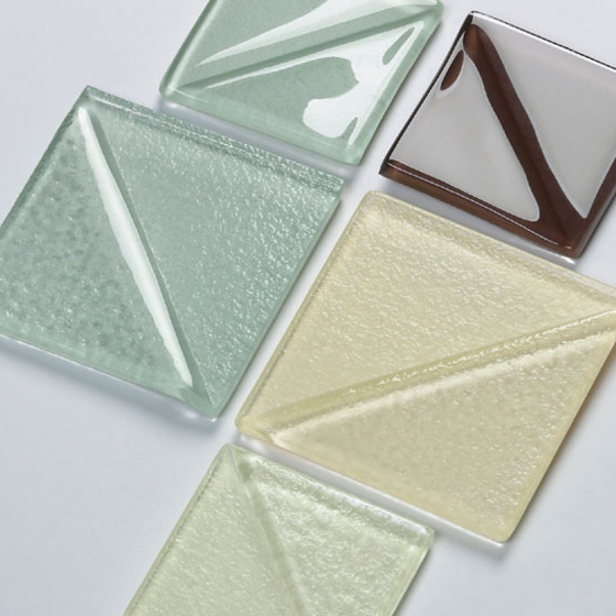 Produkt PopOver Design Glass Tiles des Herstellers UltraGlas anzeigen