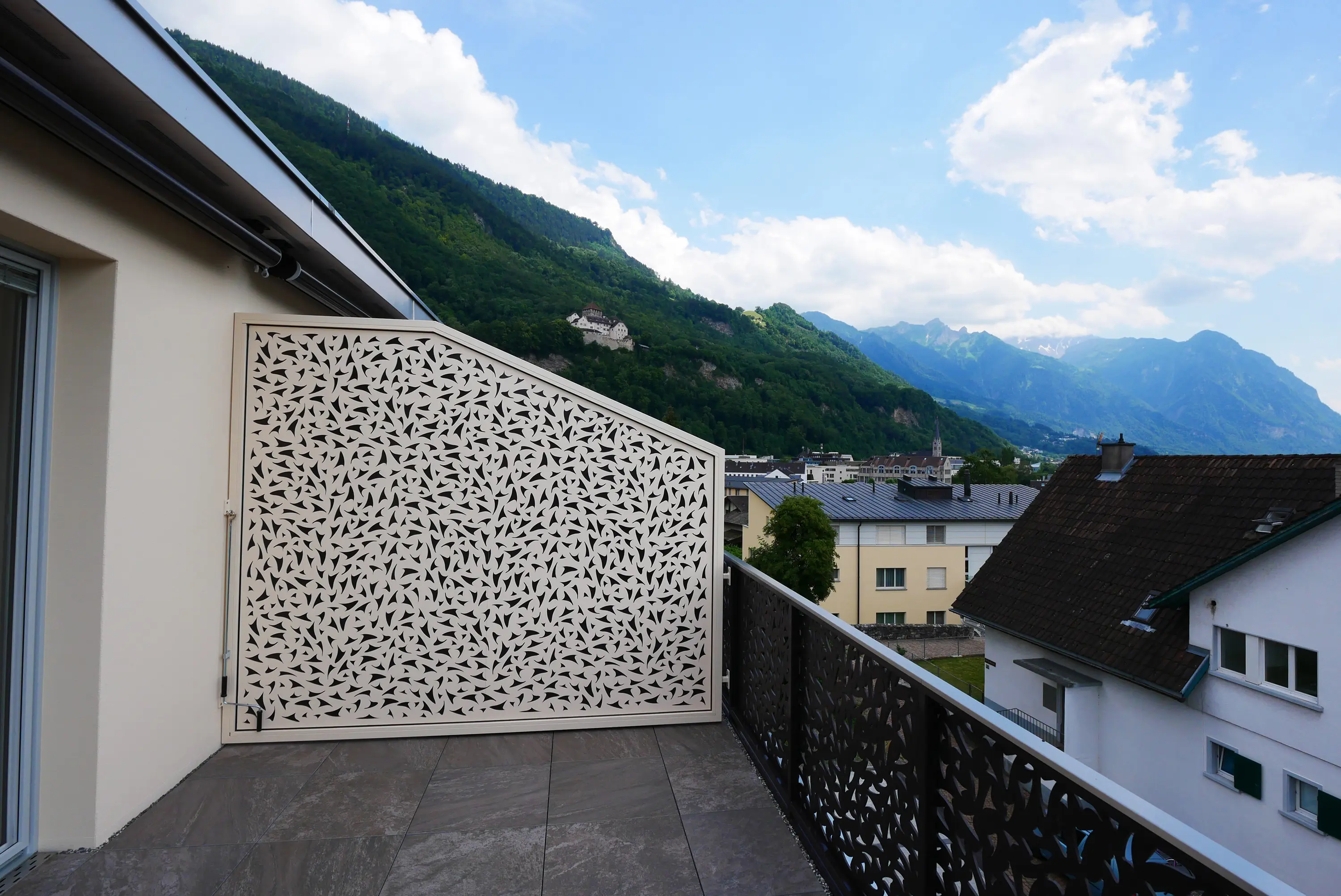 Bruag - CELLON® design | Balcony Separations