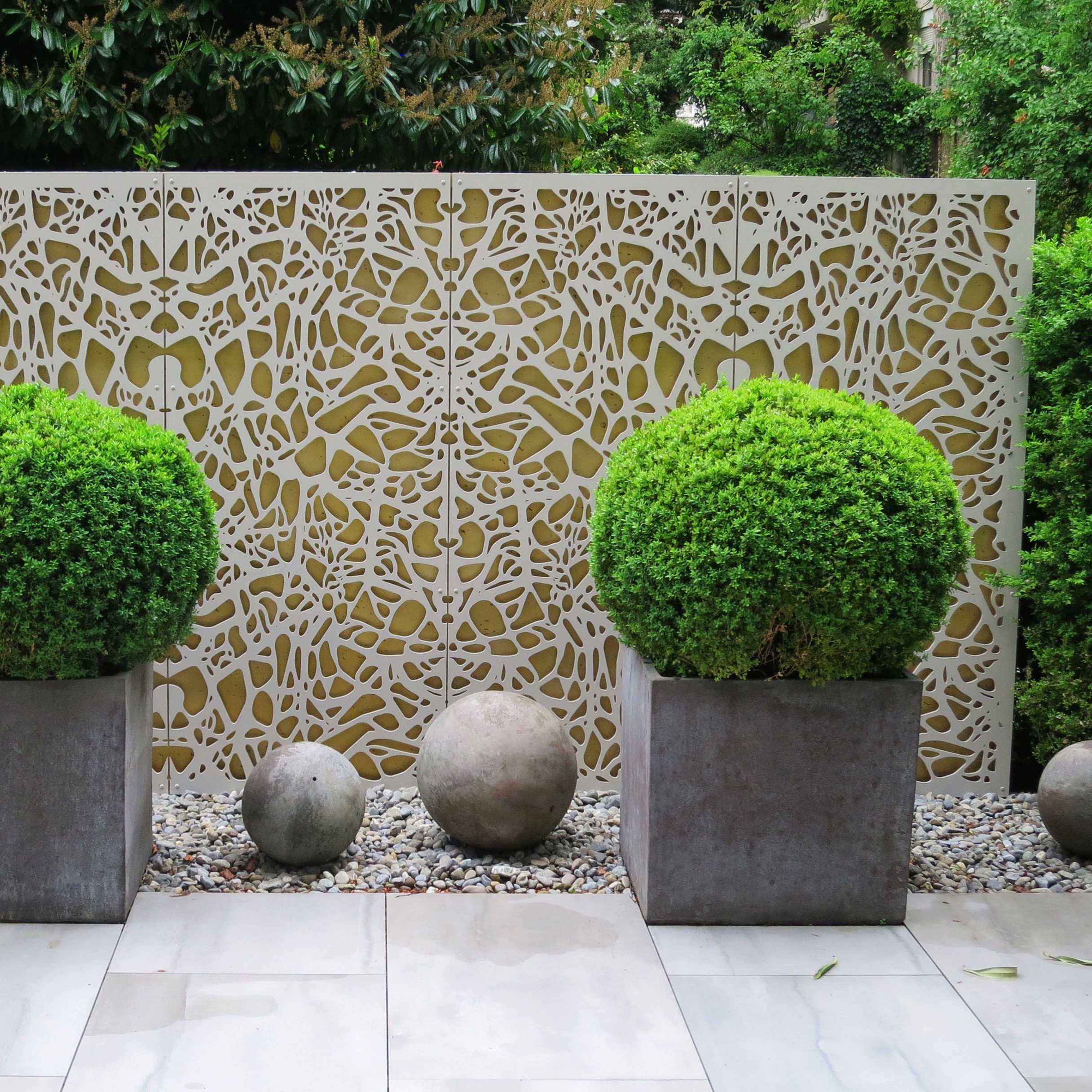 Display product CELLON® design | Garden Design Elements from manufacturer Bruag