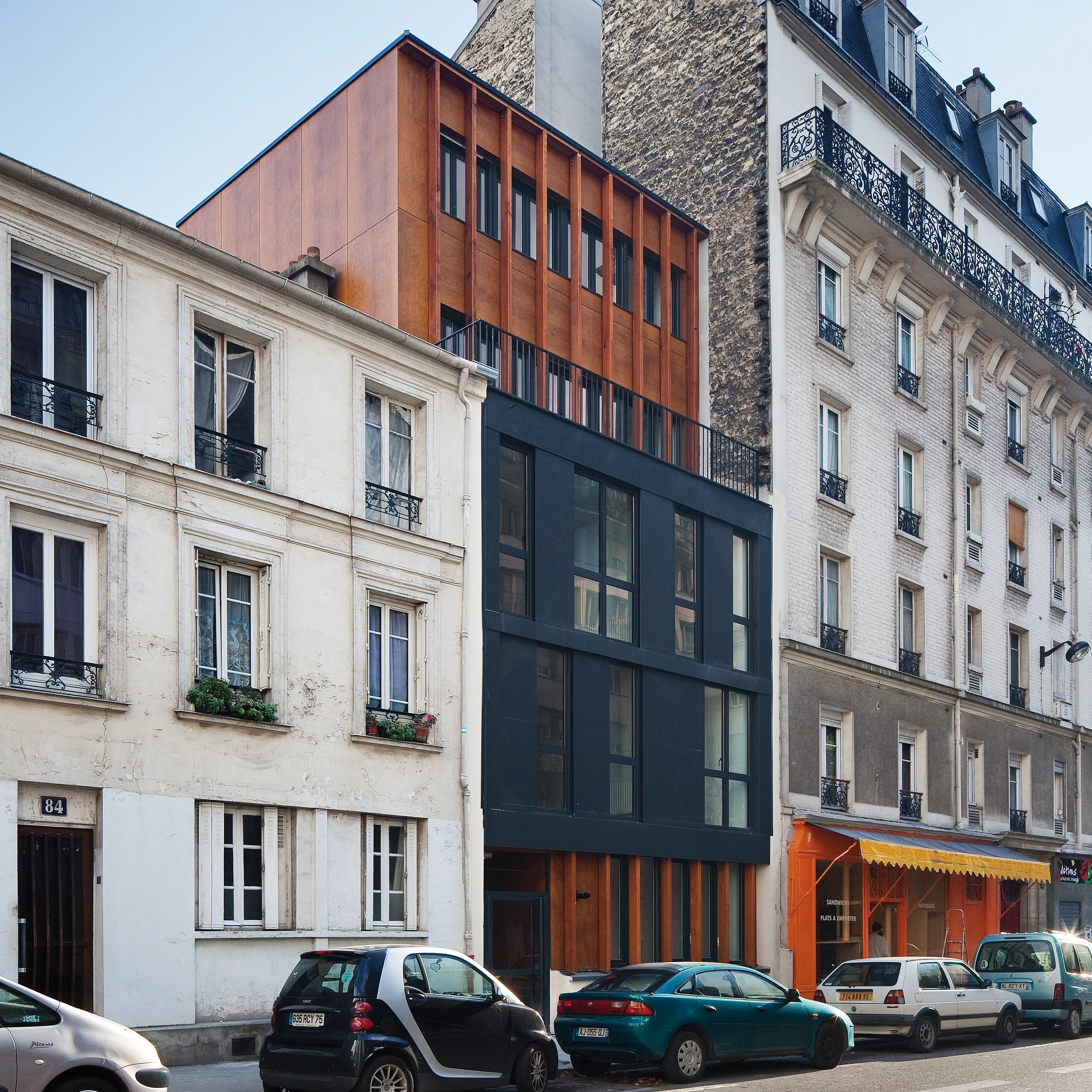 FAÇADES