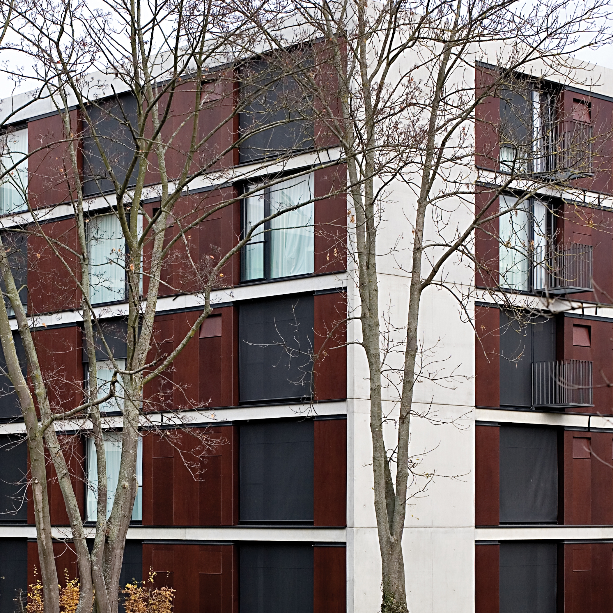 Display product Parklex Facade | Onix from manufacturer Parklex Prodema