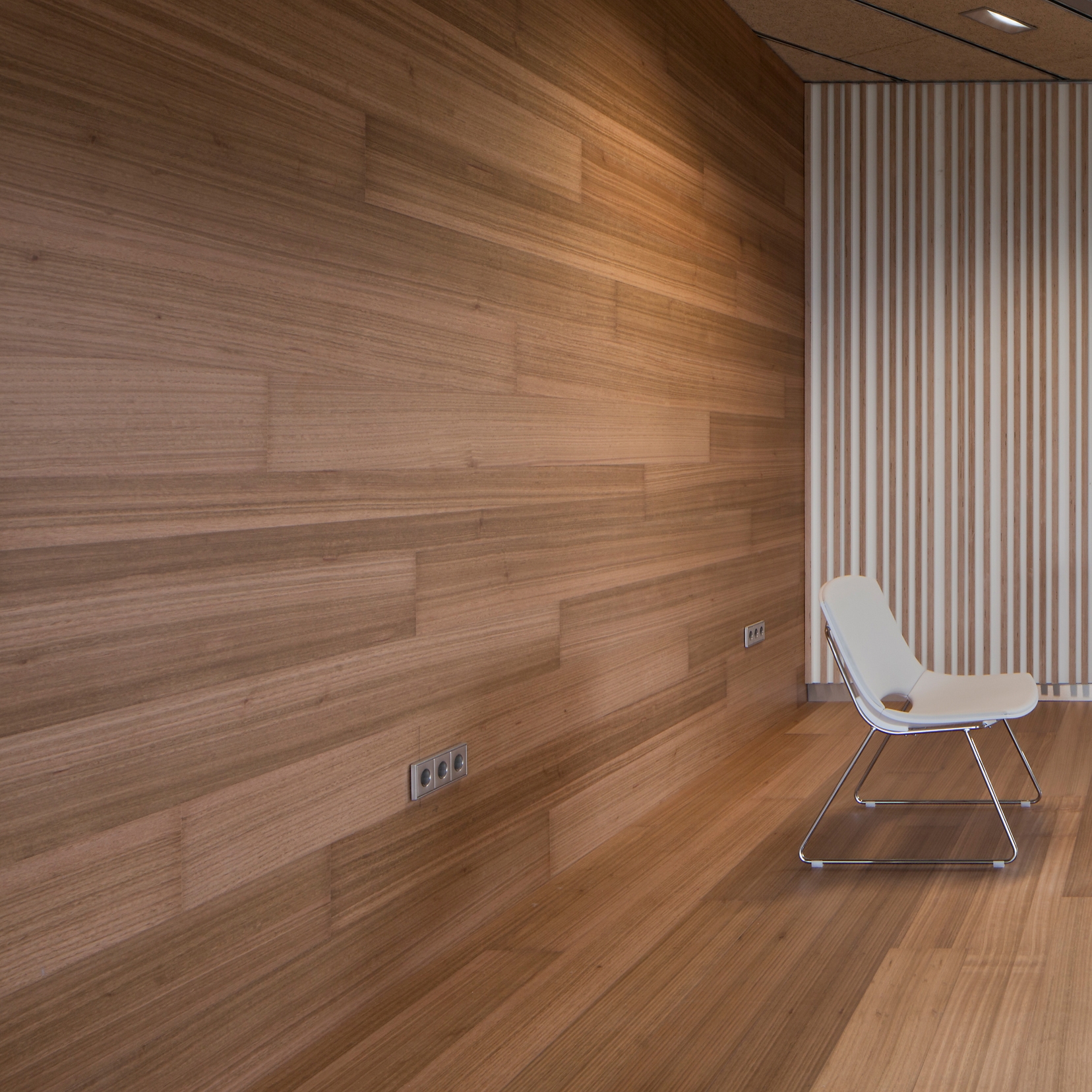 Vertoon produk Parklex Walls and Ceilings Dry Internal | Eucalyptus van vervaardiger Parklex Prodema