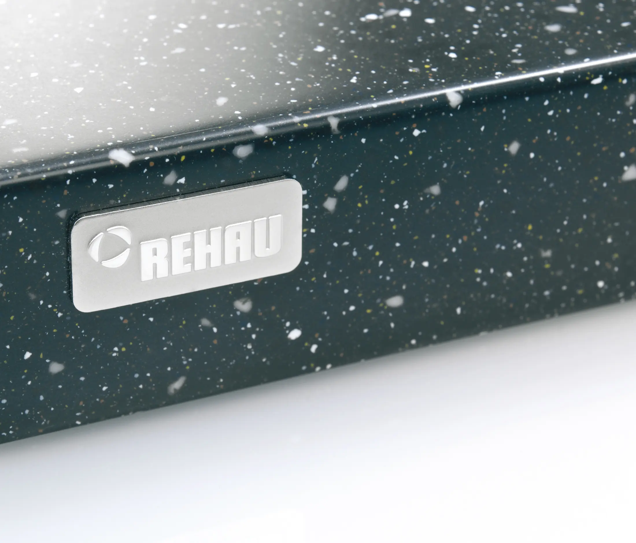 REHAU - RAUVISIO mineral - Vaniglia 8242