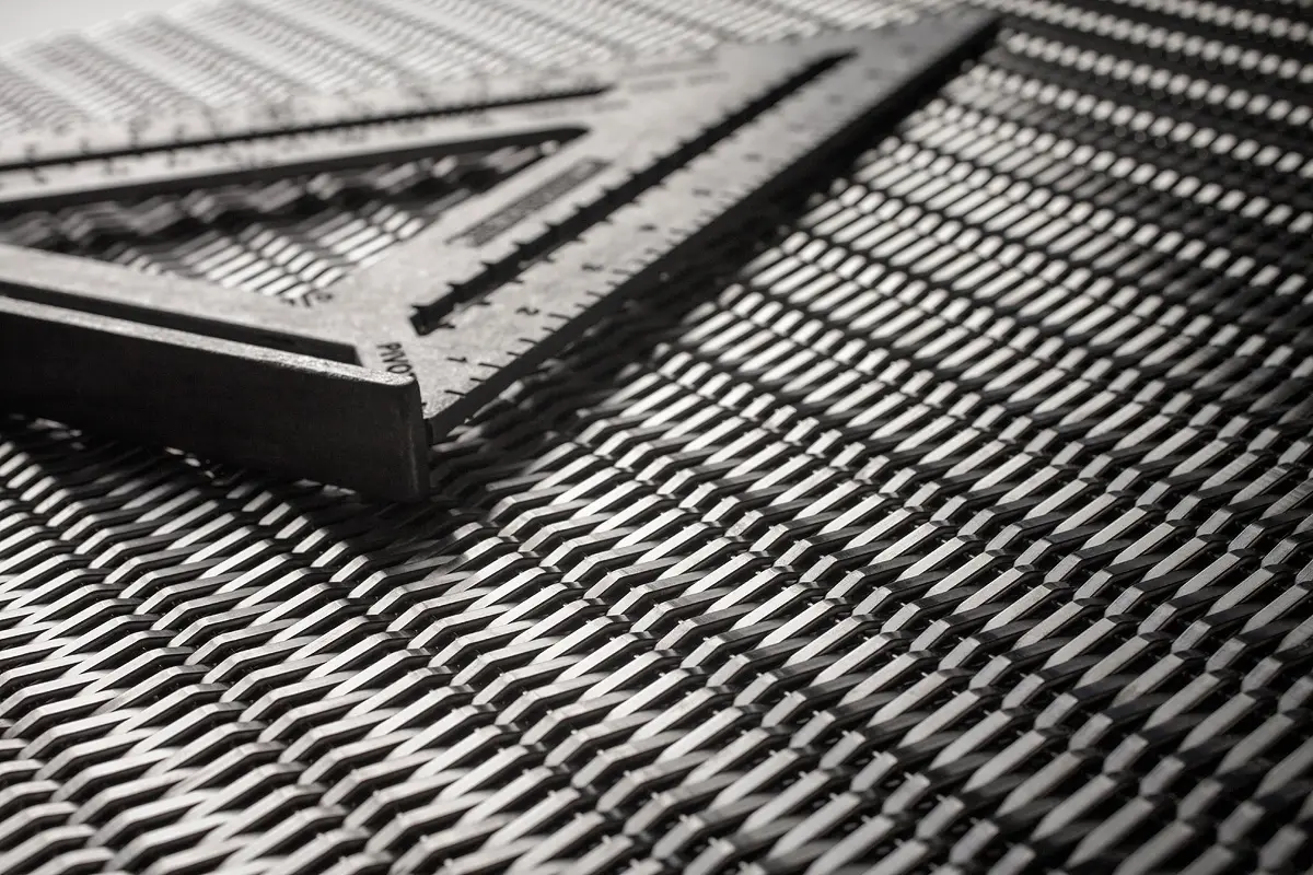 gallery-slide-0