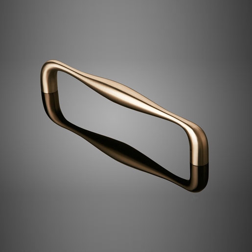 Afficher le produit Cast Door Pulls du fabricant Forms+Surfaces®