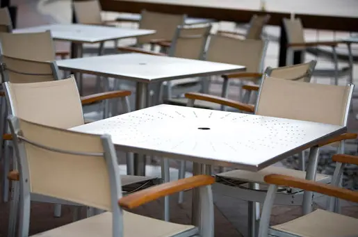 Forms+Surfaces® - Column Table