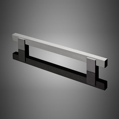 Afficher le produit Configurable Door Pulls du fabricant Forms+Surfaces®