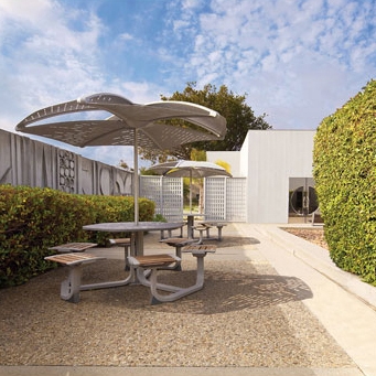 Produkt Tangent Family des Herstellers Forms+Surfaces® anzeigen