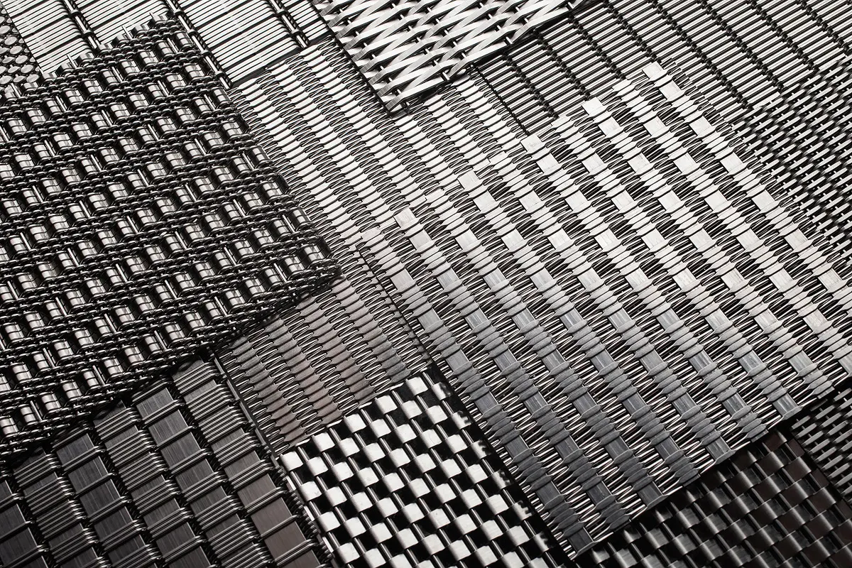 gallery-slide-0