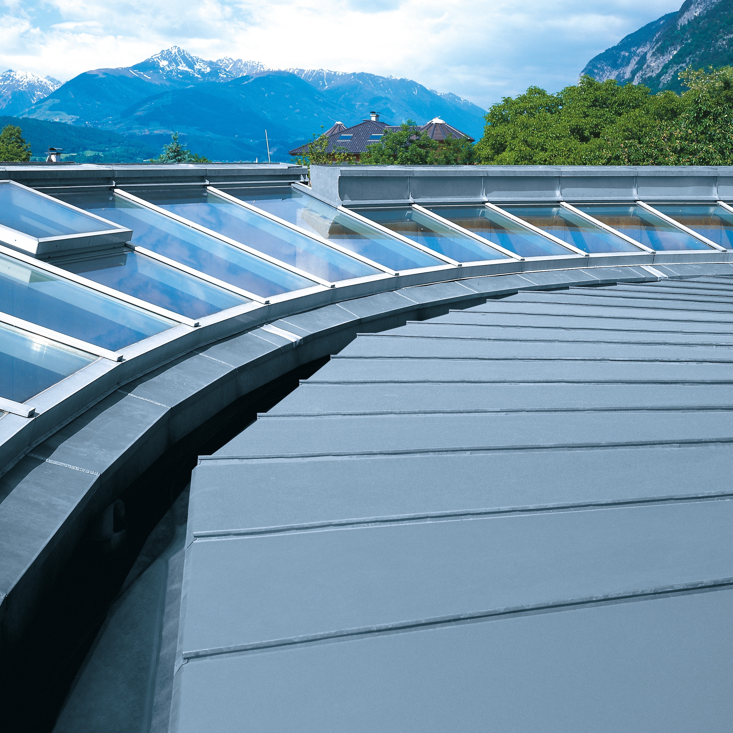 Mostra il prodotto Roof covering | Double standing seam del produttore RHEINZINK