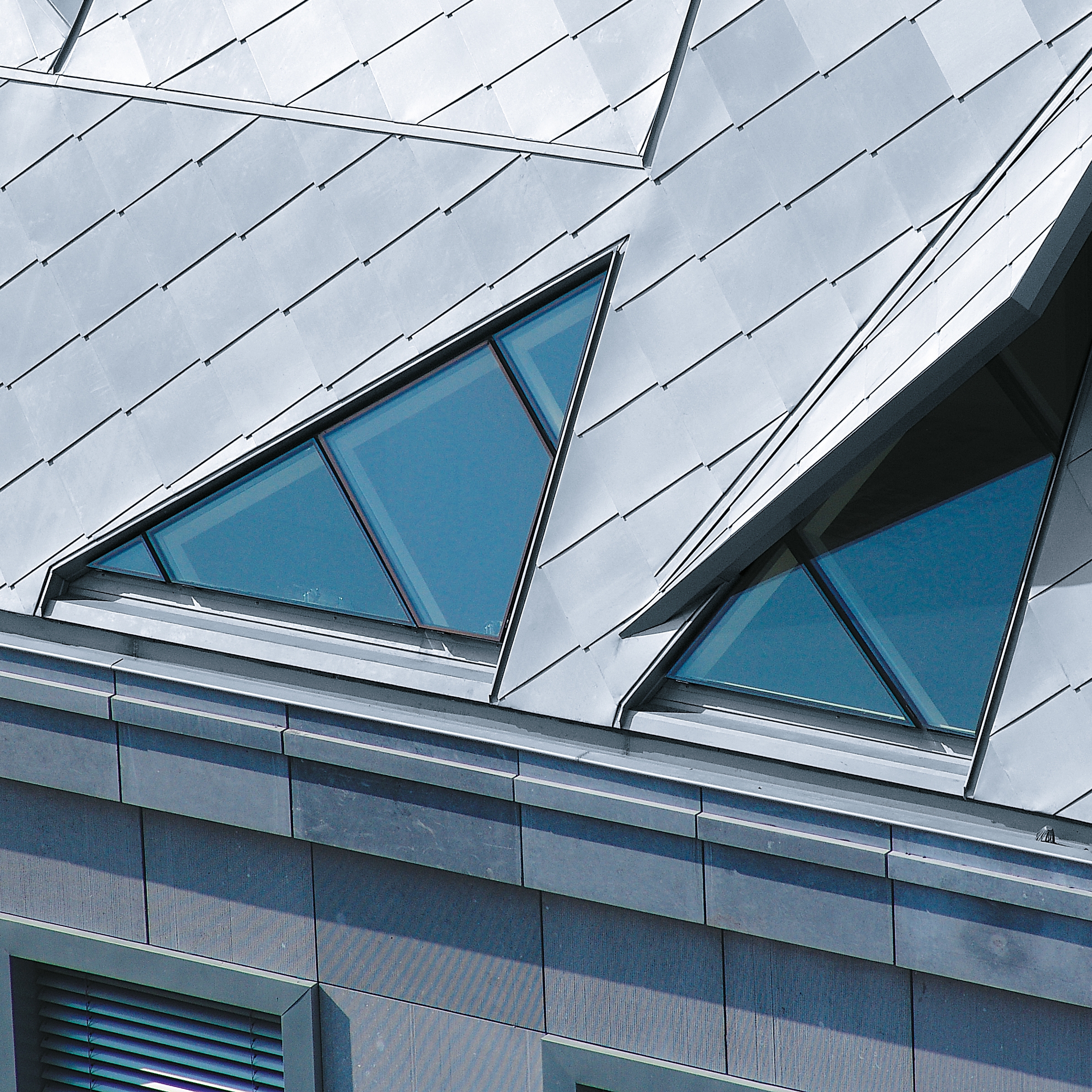 Mostra il prodotto Roof covering | Tiles del produttore RHEINZINK