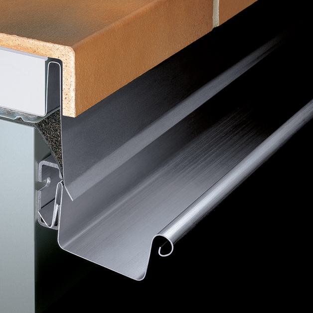Mostra il prodotto Roof drainage | Balcony plug-in gutter del produttore RHEINZINK
