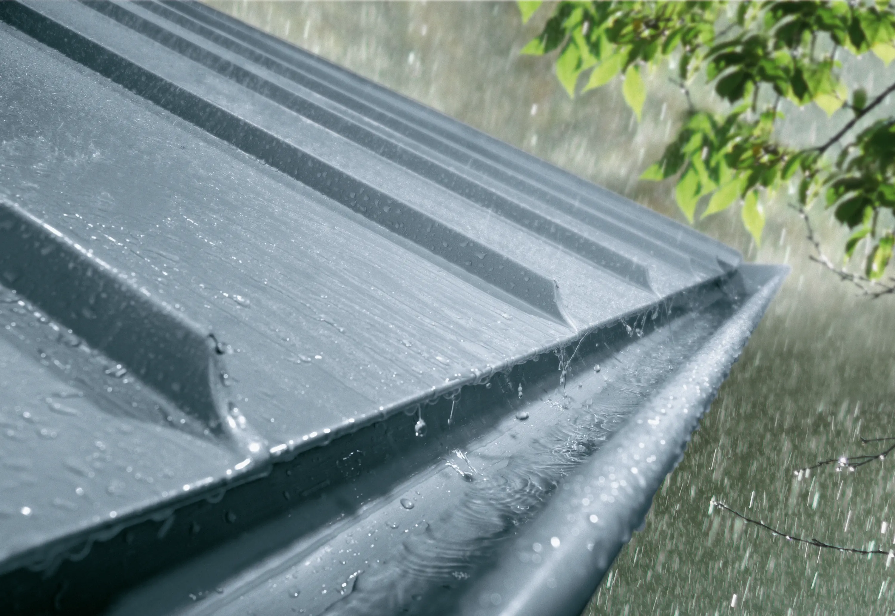 RHEINZINK - Roof drainage | Halfround gutter