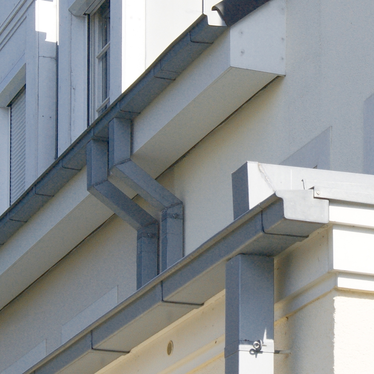 Mostra il prodotto Roof drainage | Box shaped gutter del produttore RHEINZINK